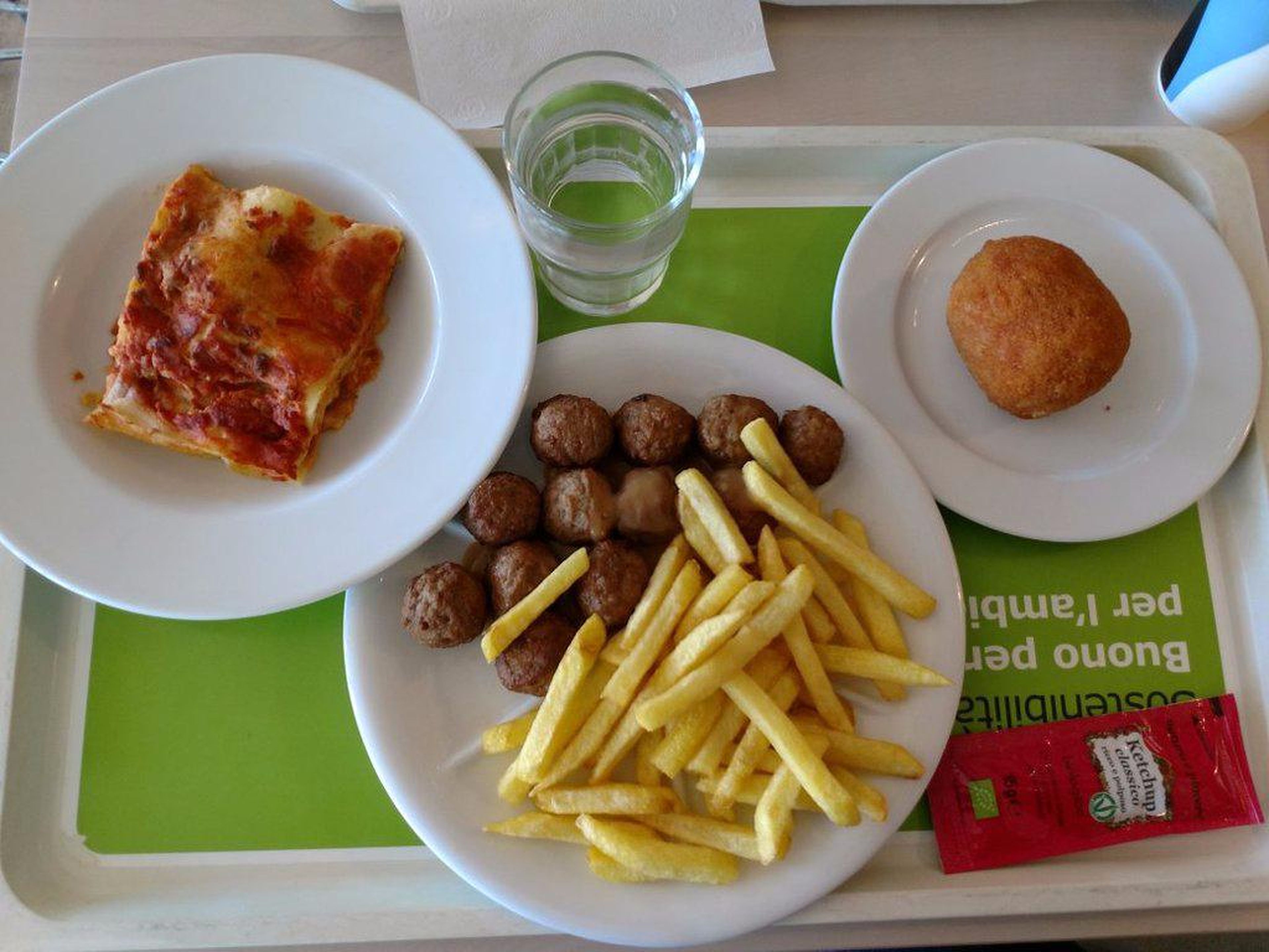 Italian IKEA shoppers can order meatballs, lasagna, or both.