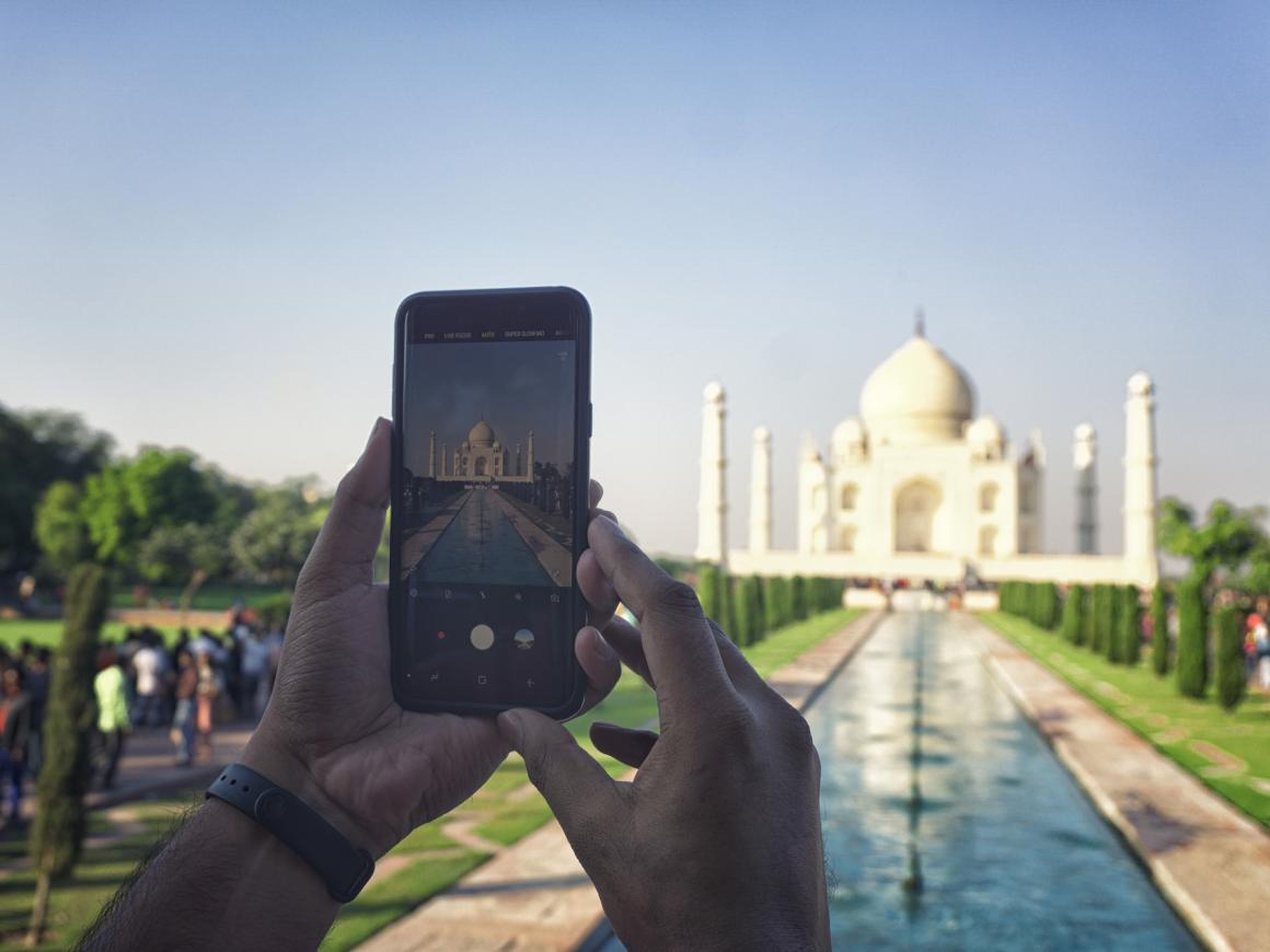 No se pueden hacer fotos dentro del Taj Mahal.