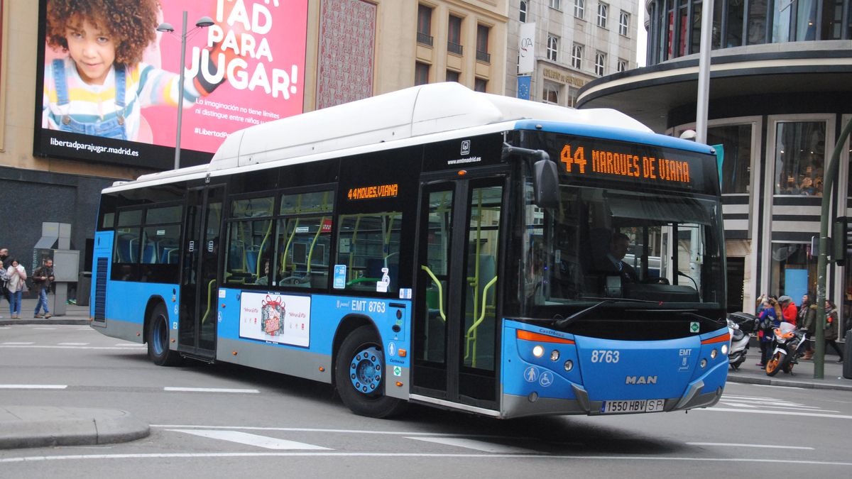 Hoy ha comenzado la huelga general de conductores de autobús en España: todo lo que debes saber