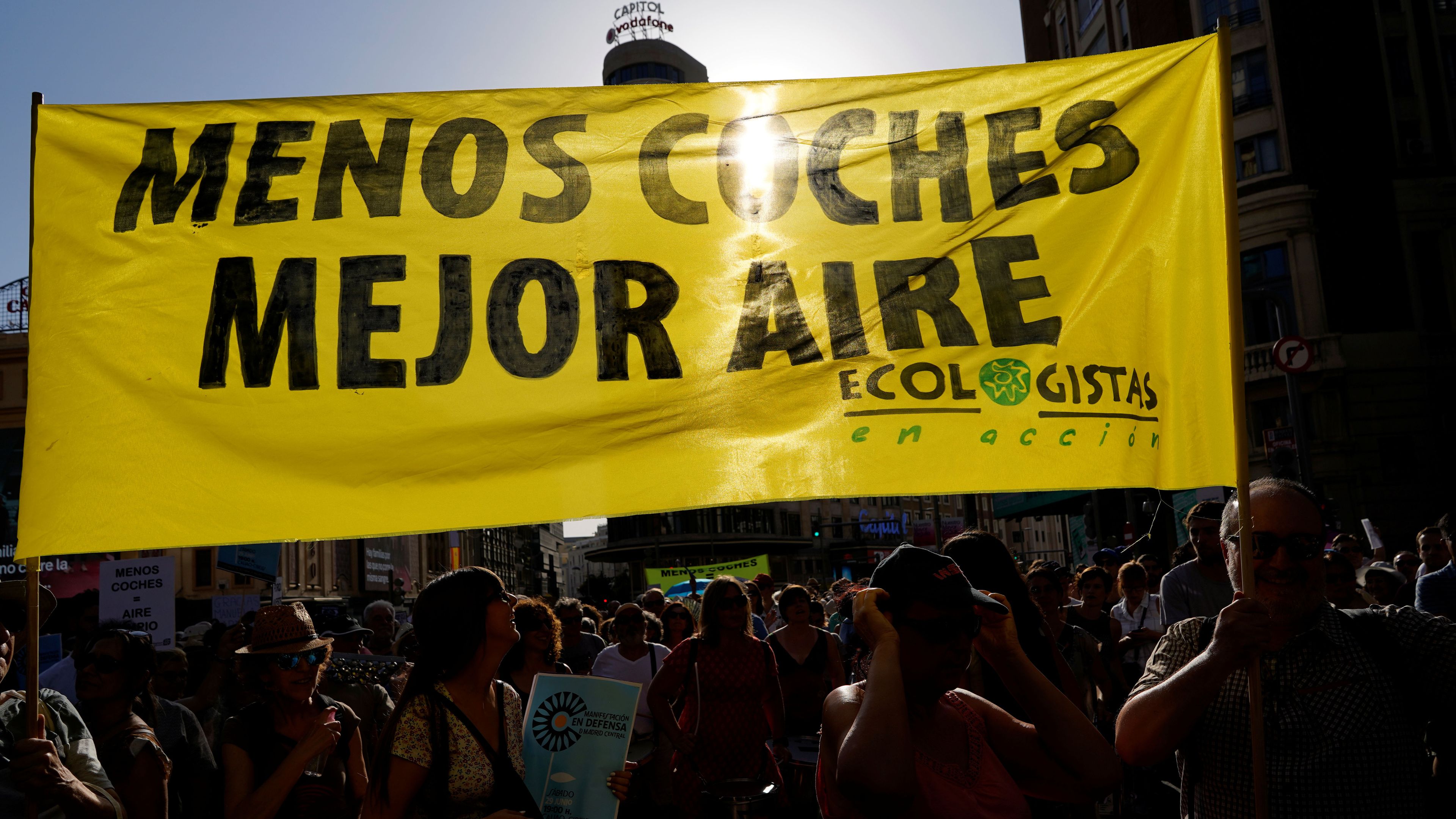 Ecologistas en Acción, en la manifestación contra la suspensión de Madrid Central.