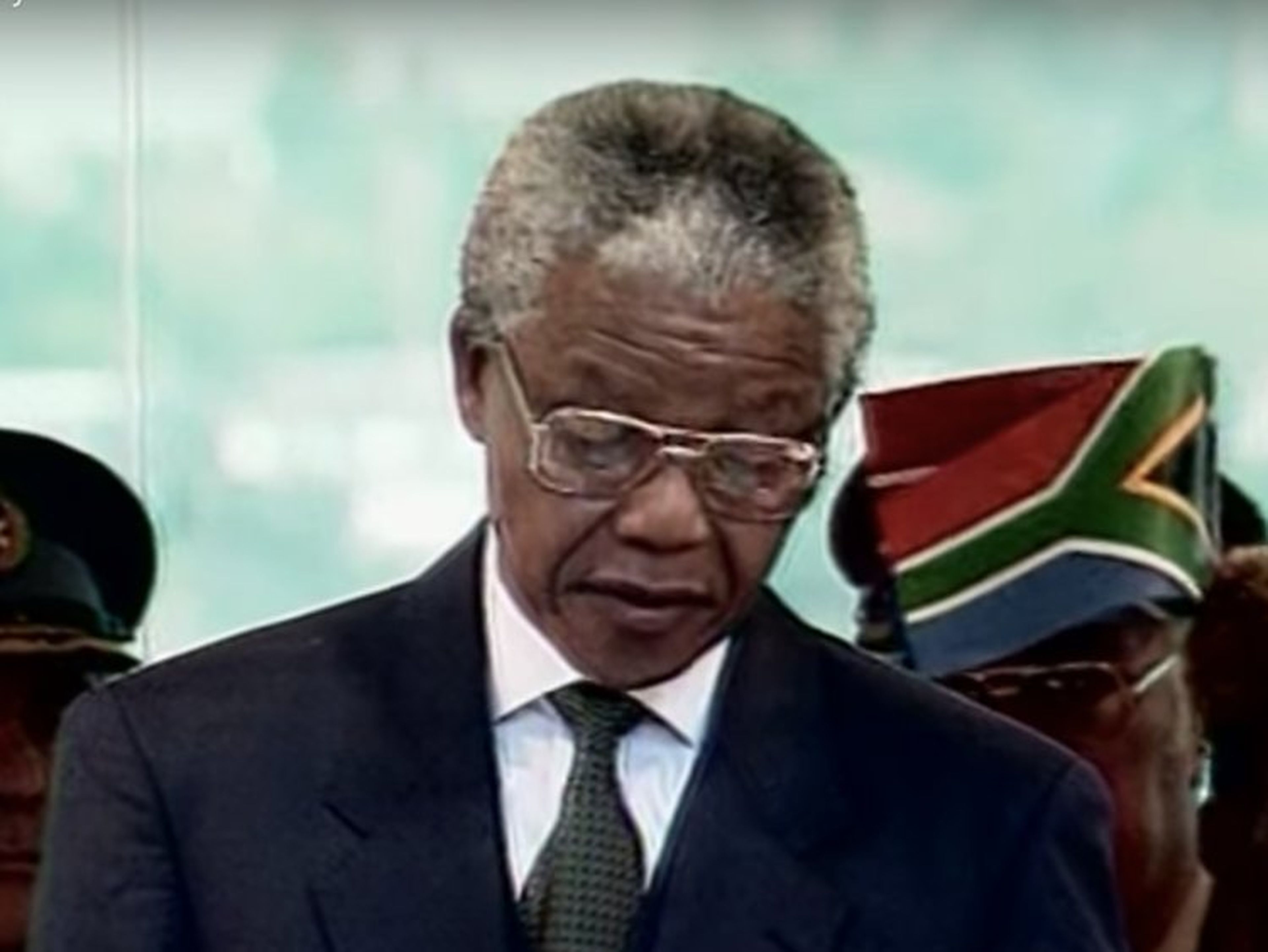 Mandela pasó más de cinco años en el cargo antes de dimitir en 1999.