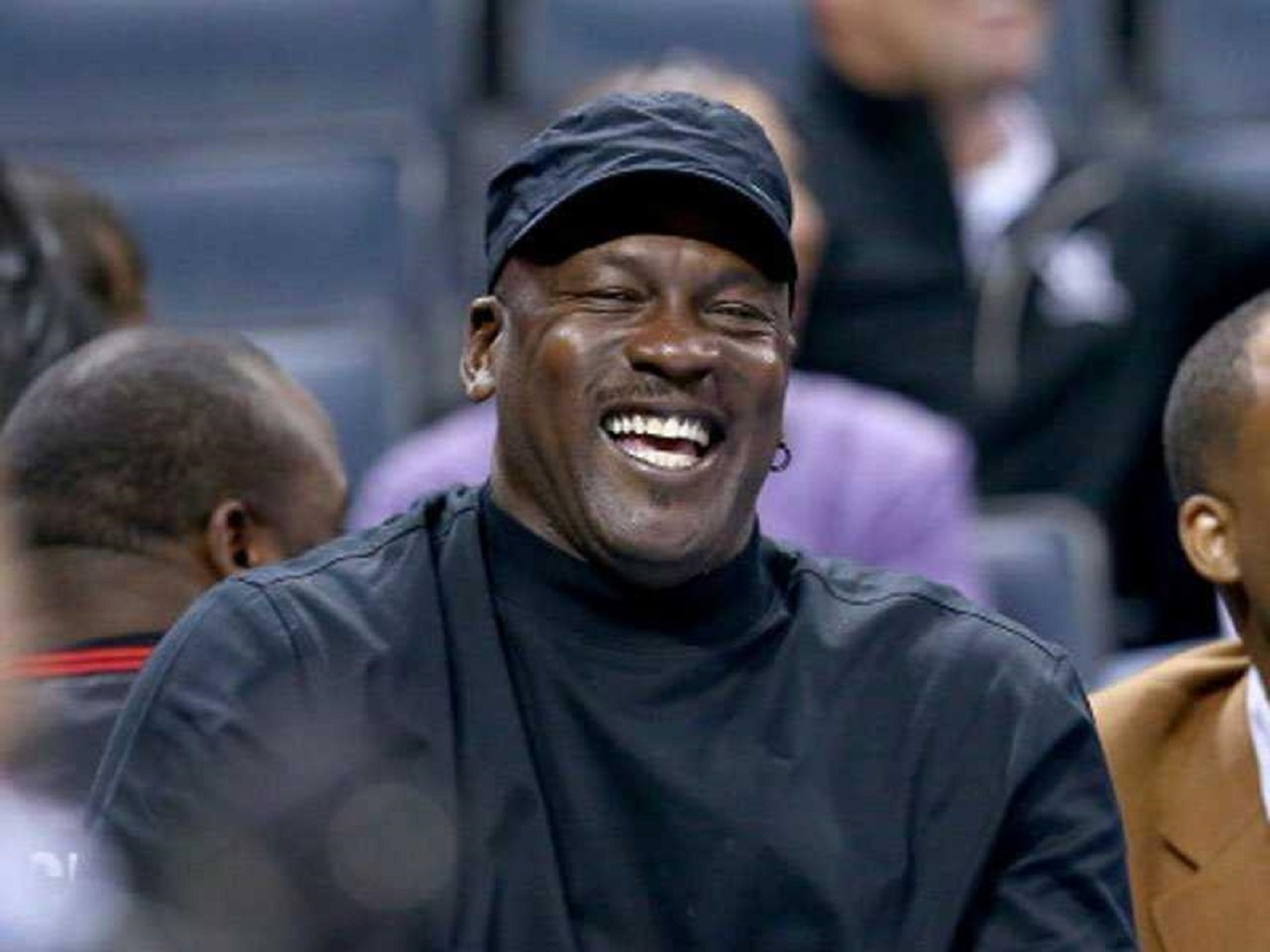 Jordan compró los Charlotte Hornets por 275 millones de dólares en 2010. Ahora valen más de 1.000 millones y él posee el 90% de la franquicia