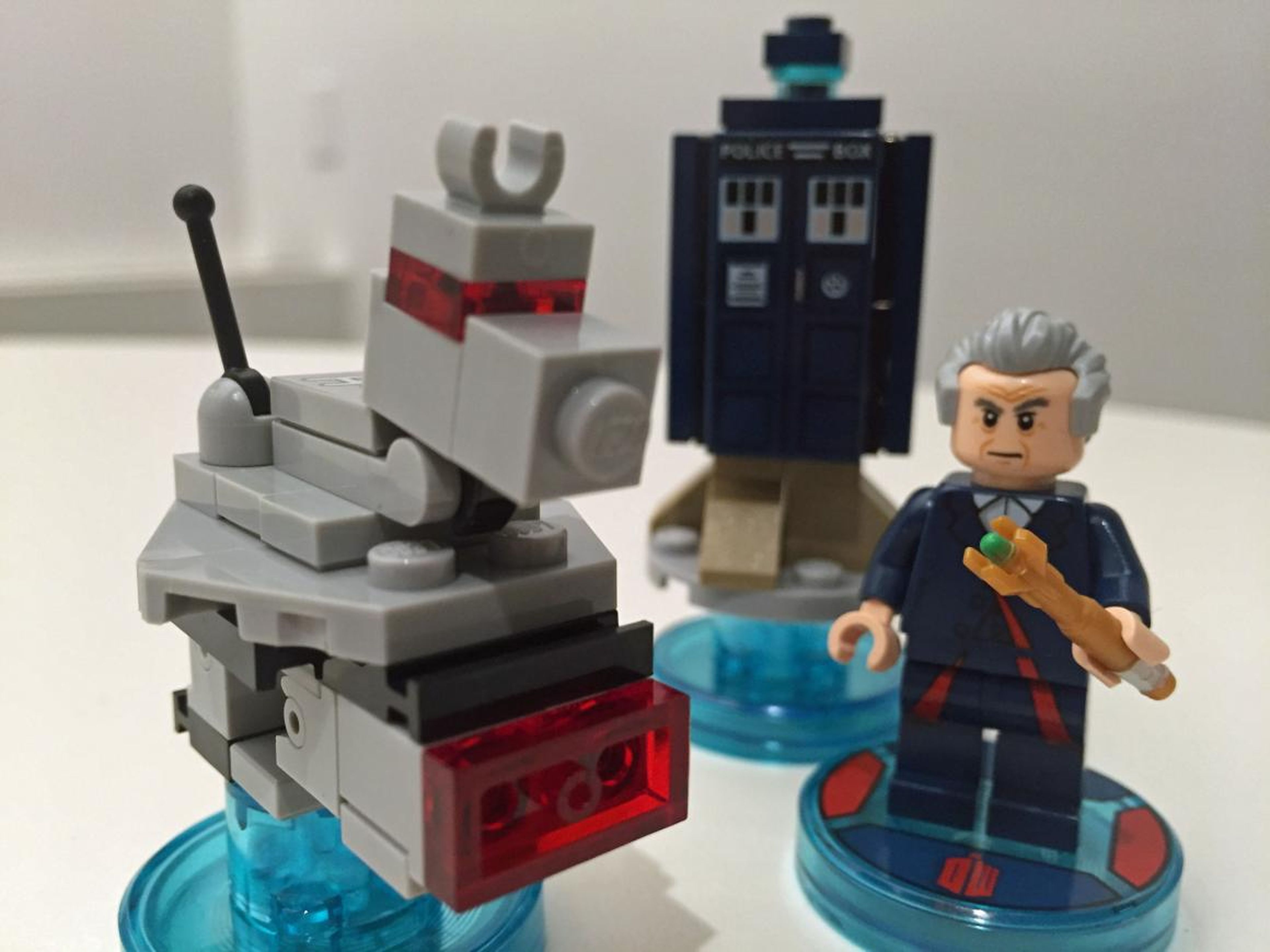 El Doctor Who en piezas de Lego.