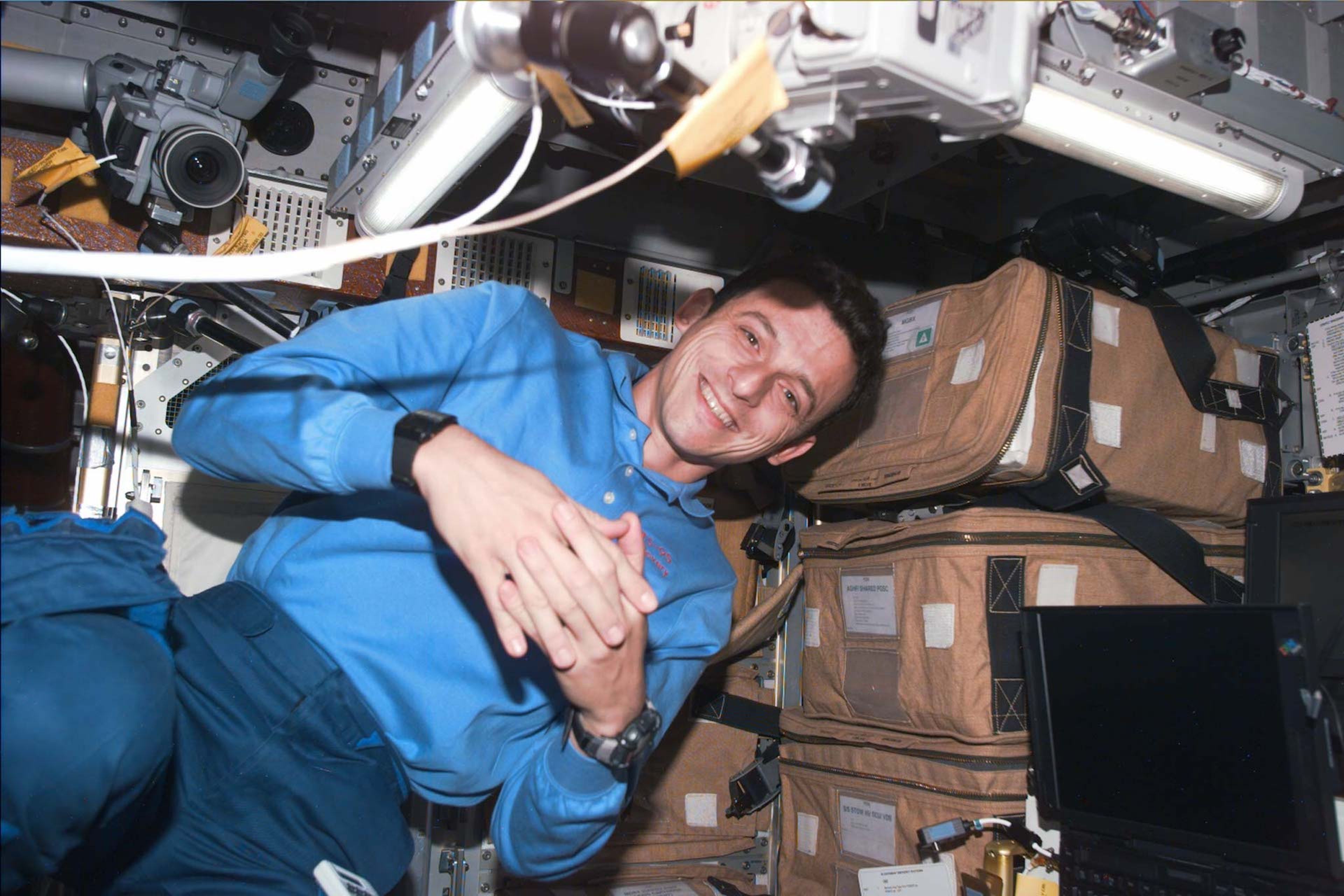 Pedro Duque en una misión espacial en 1998.