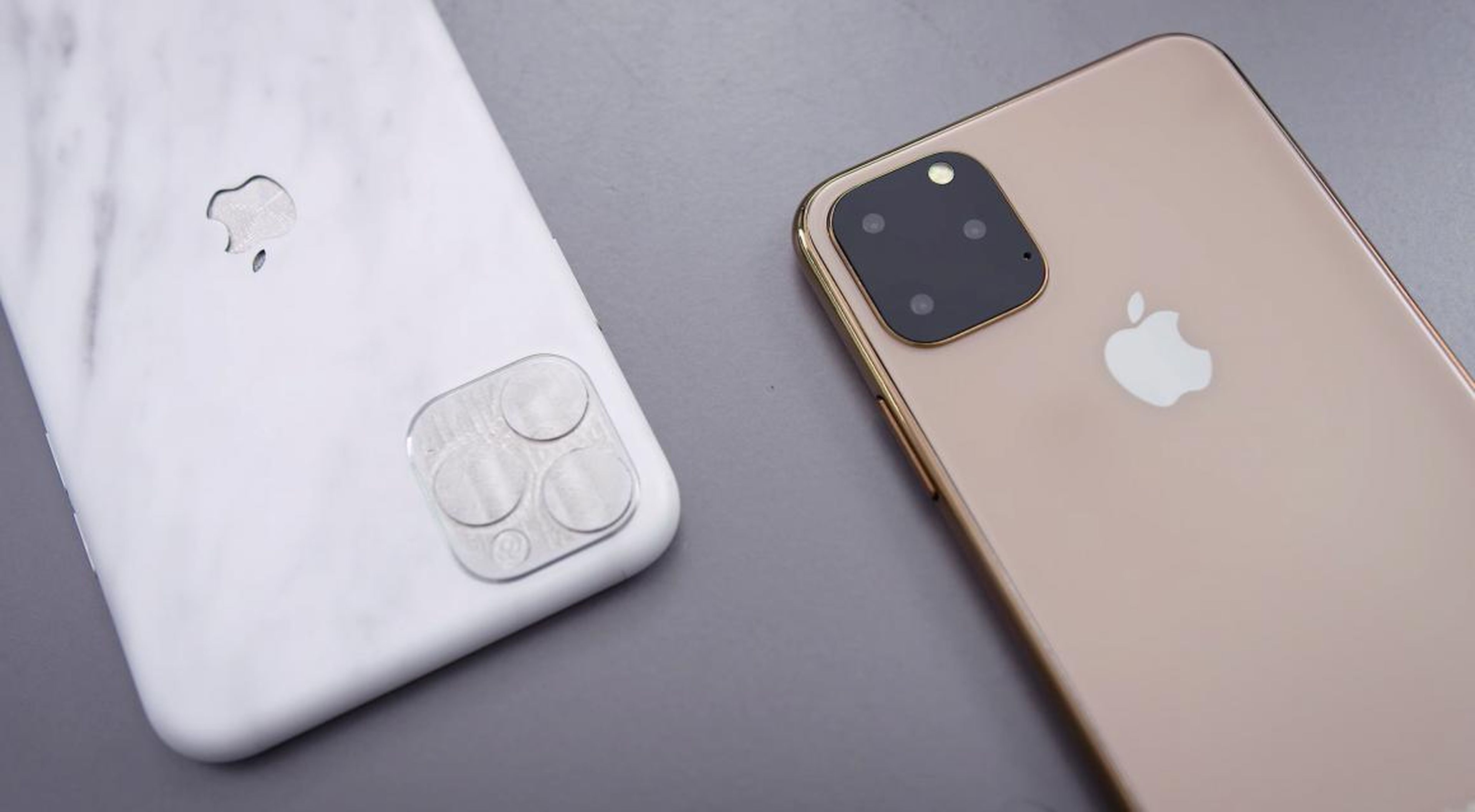 Dos modelos falsos iPhone 11, cortesía de YouTuber Dave Lee.