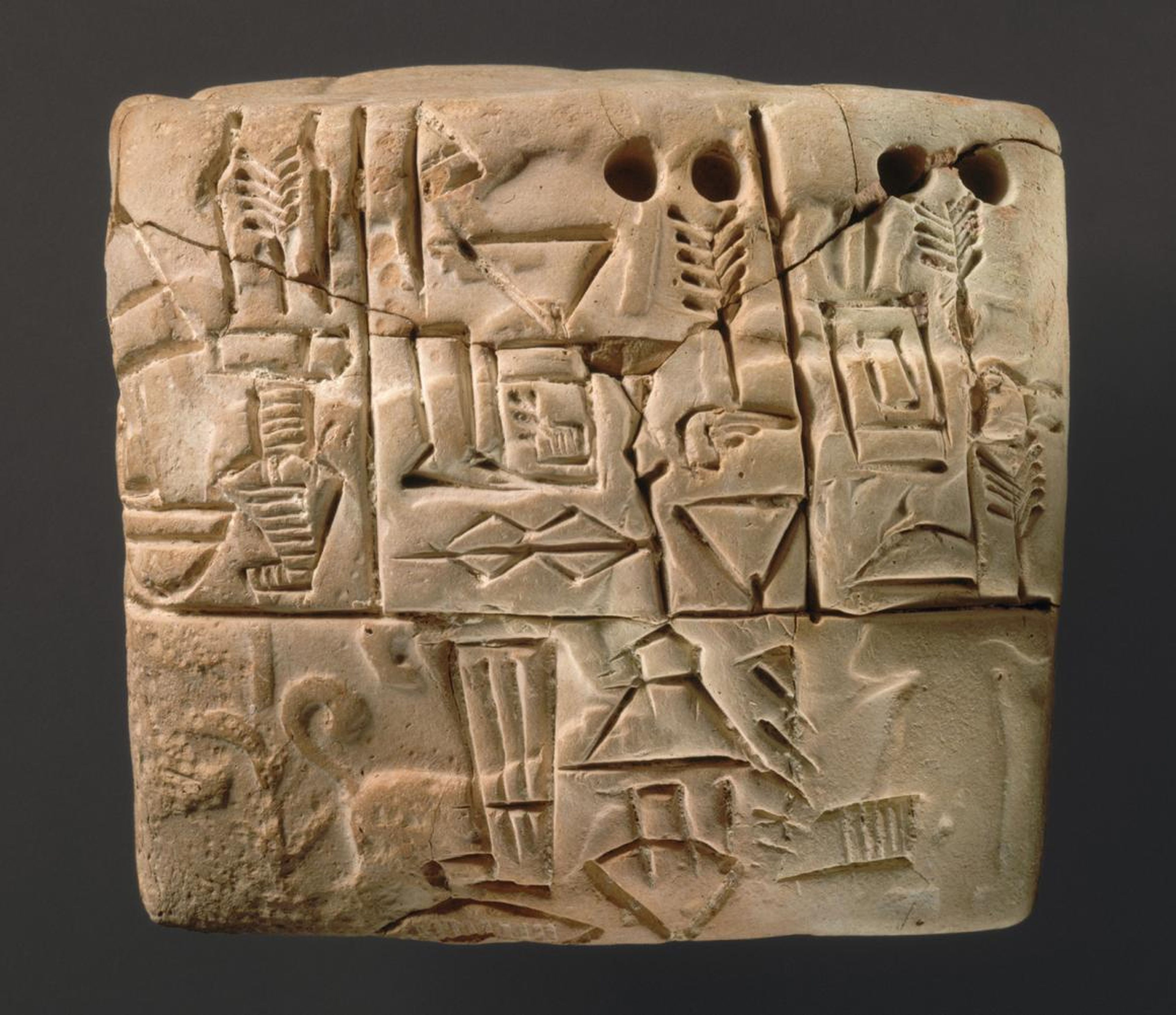 Una tablilla cuneiforme sumeria de alrededor del 3.100-2.900 a. C.