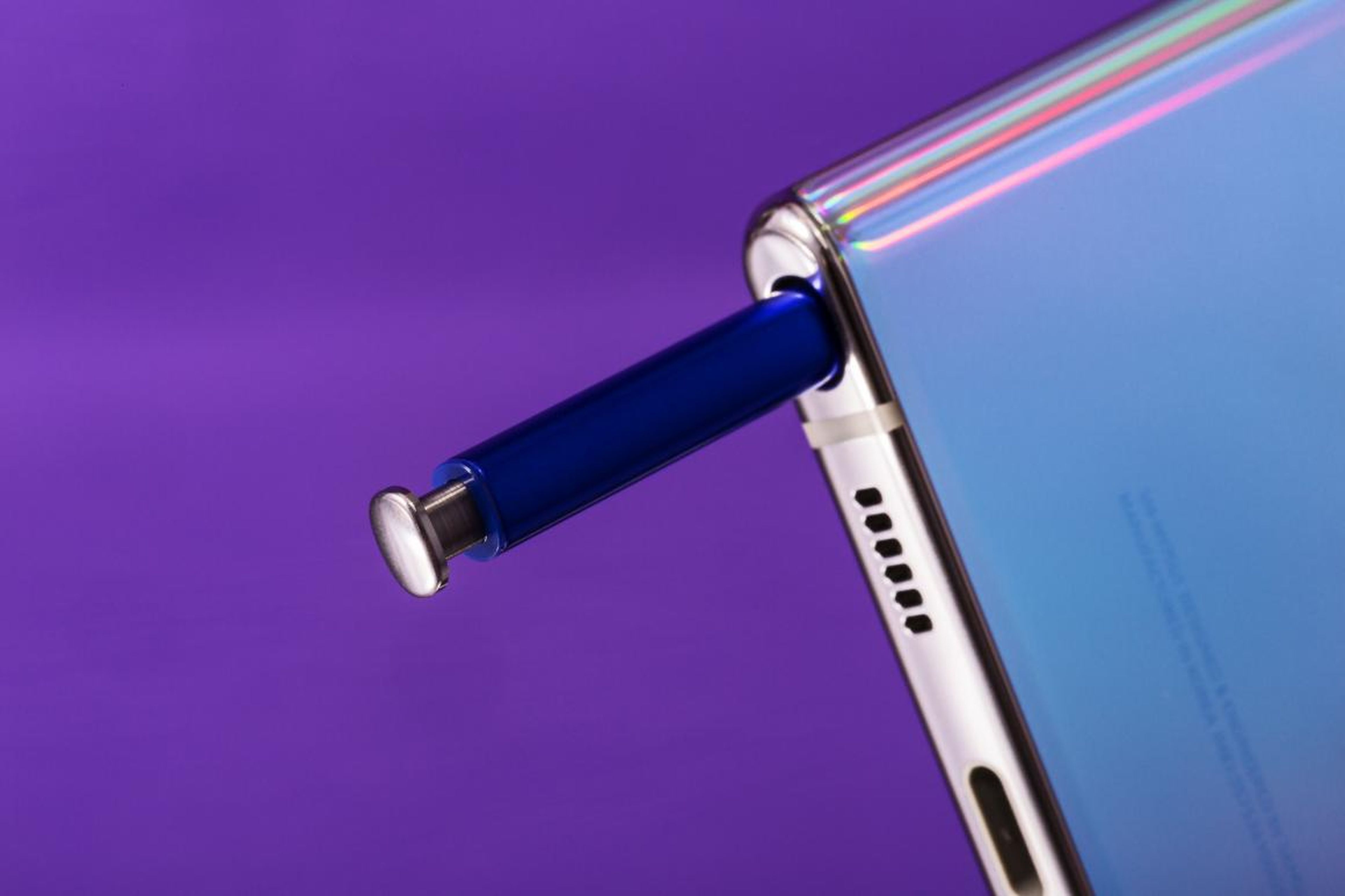 8. The Galaxy S10 doesn't have an S Pen like the Galaxy Note 10 — but you don't need a stylus.