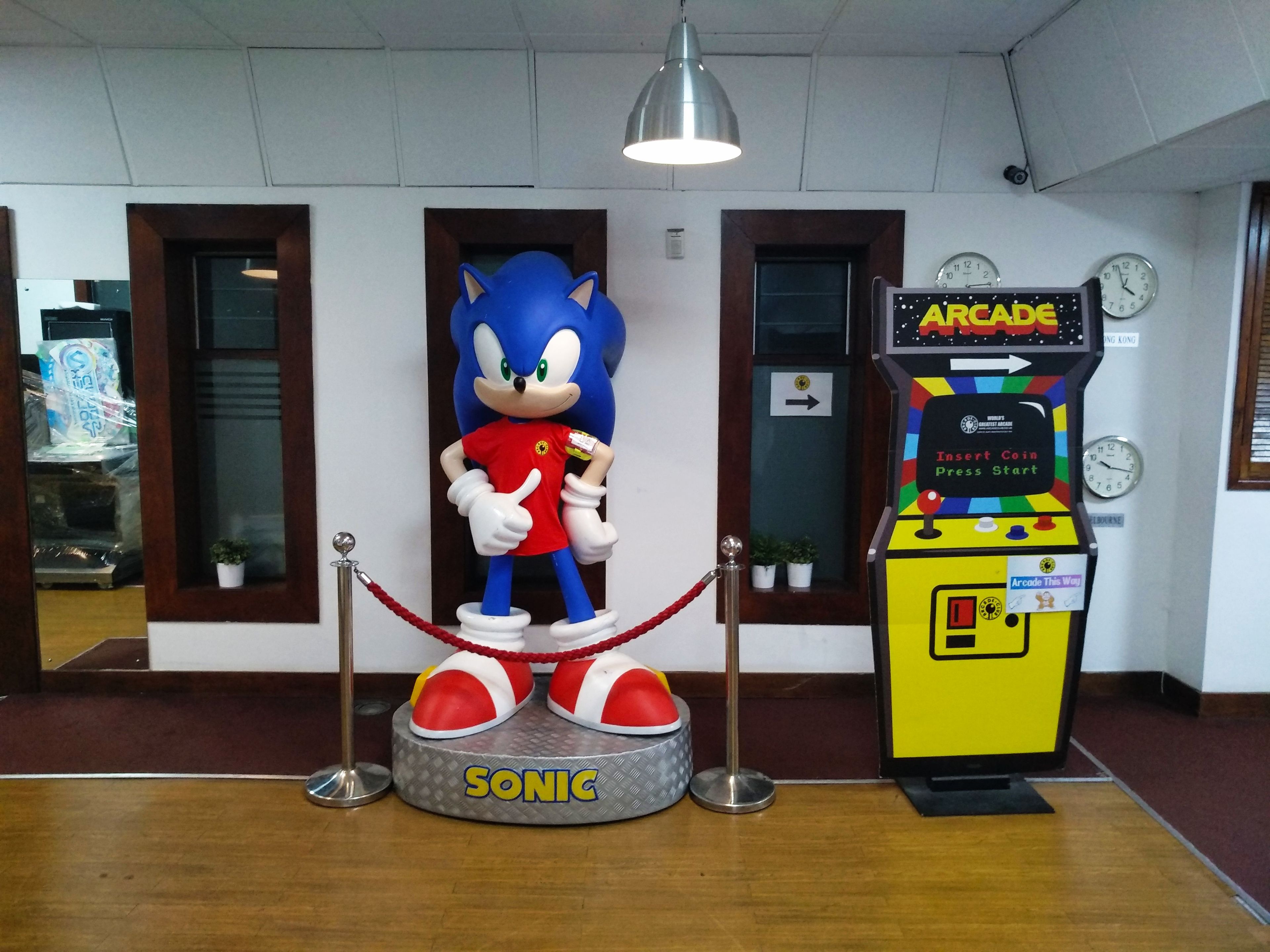 Arcade Club Sonic