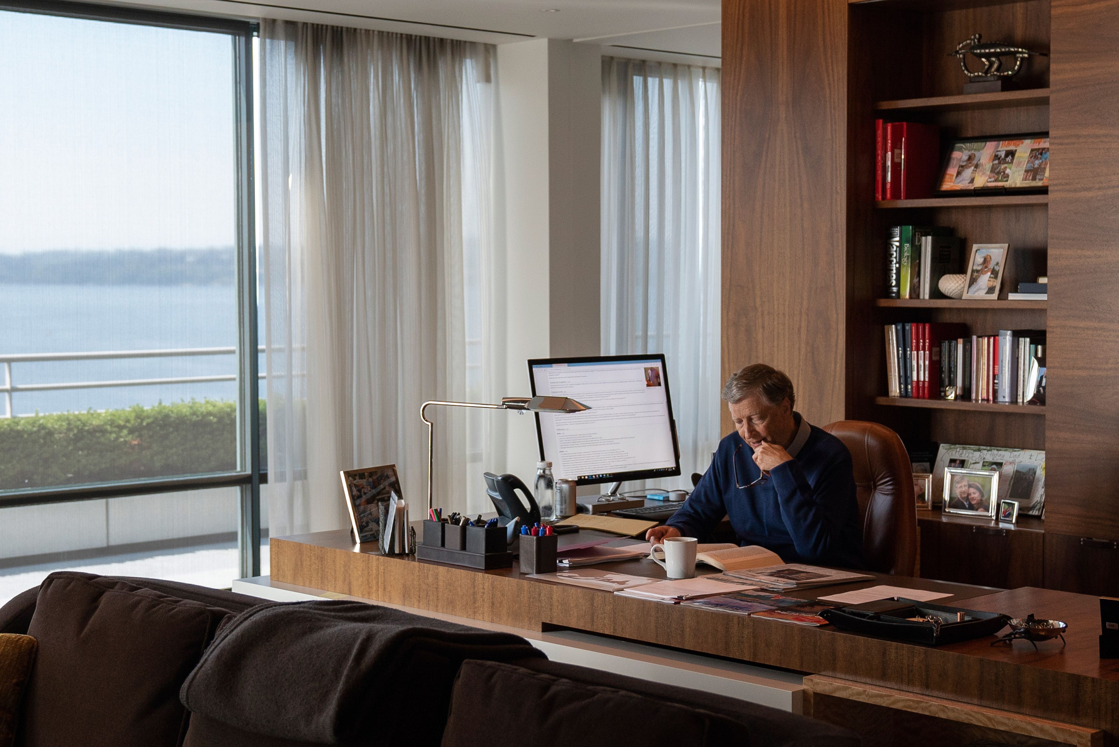 Bill Gates en su despacho.