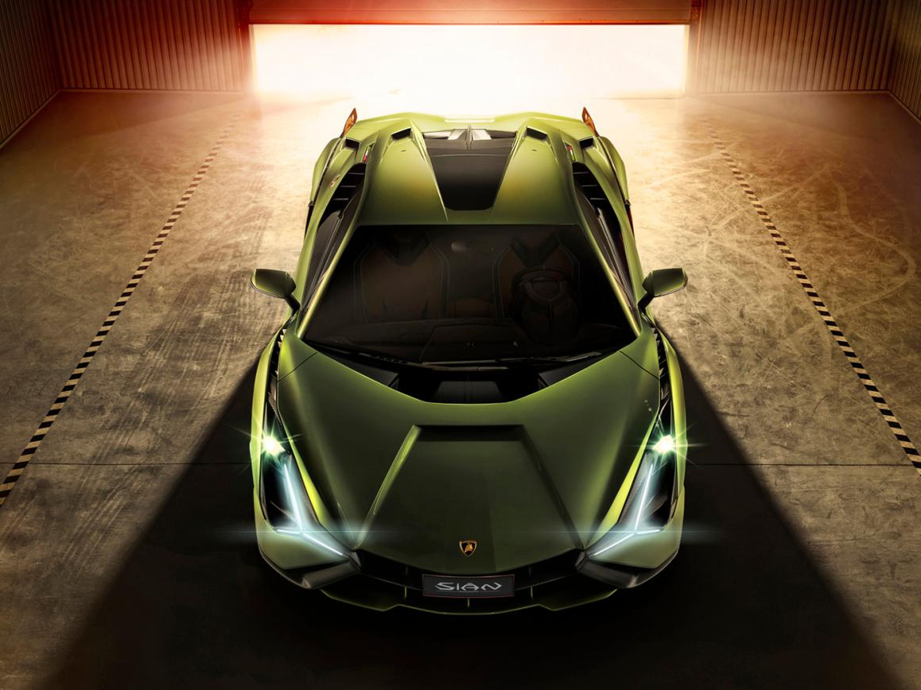 El fabricante de coches afirma que Sián tiene la relación peso/potencia más baja de todos los Lamborghinis V12.