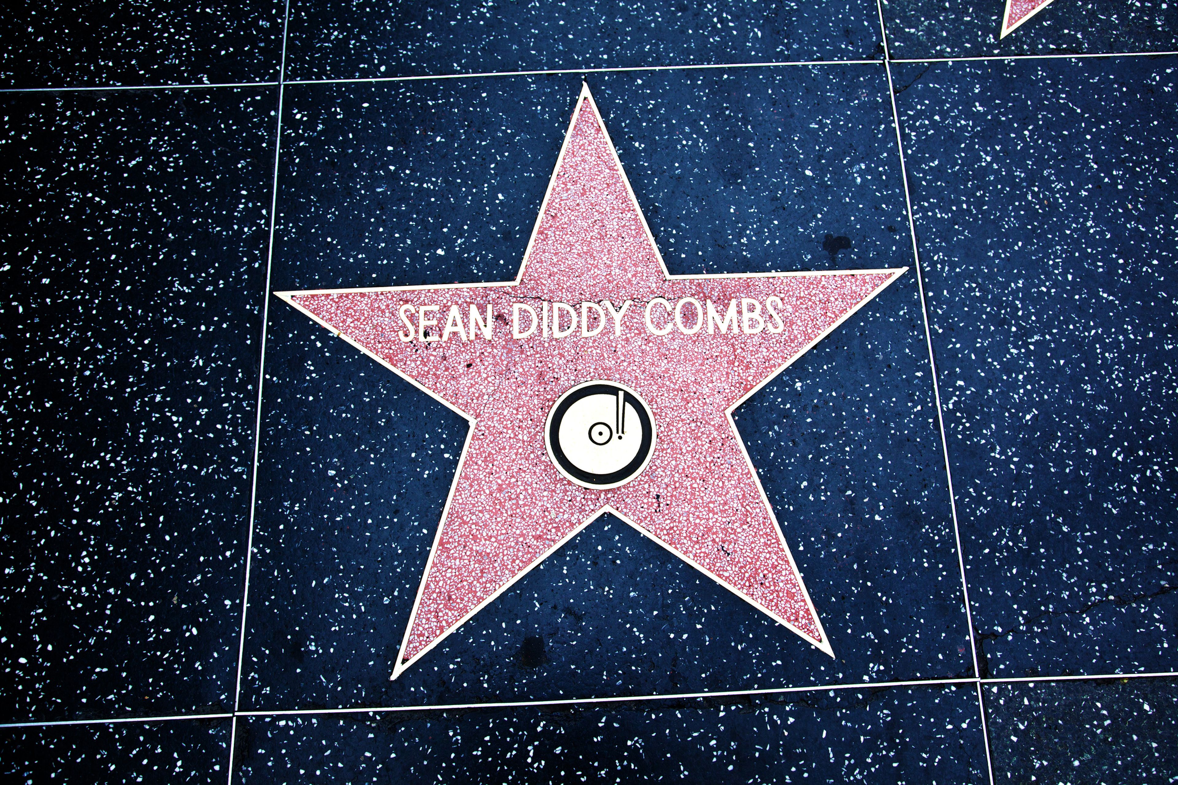 Estrella de Sean Diddy Combs en el paseo de la fama