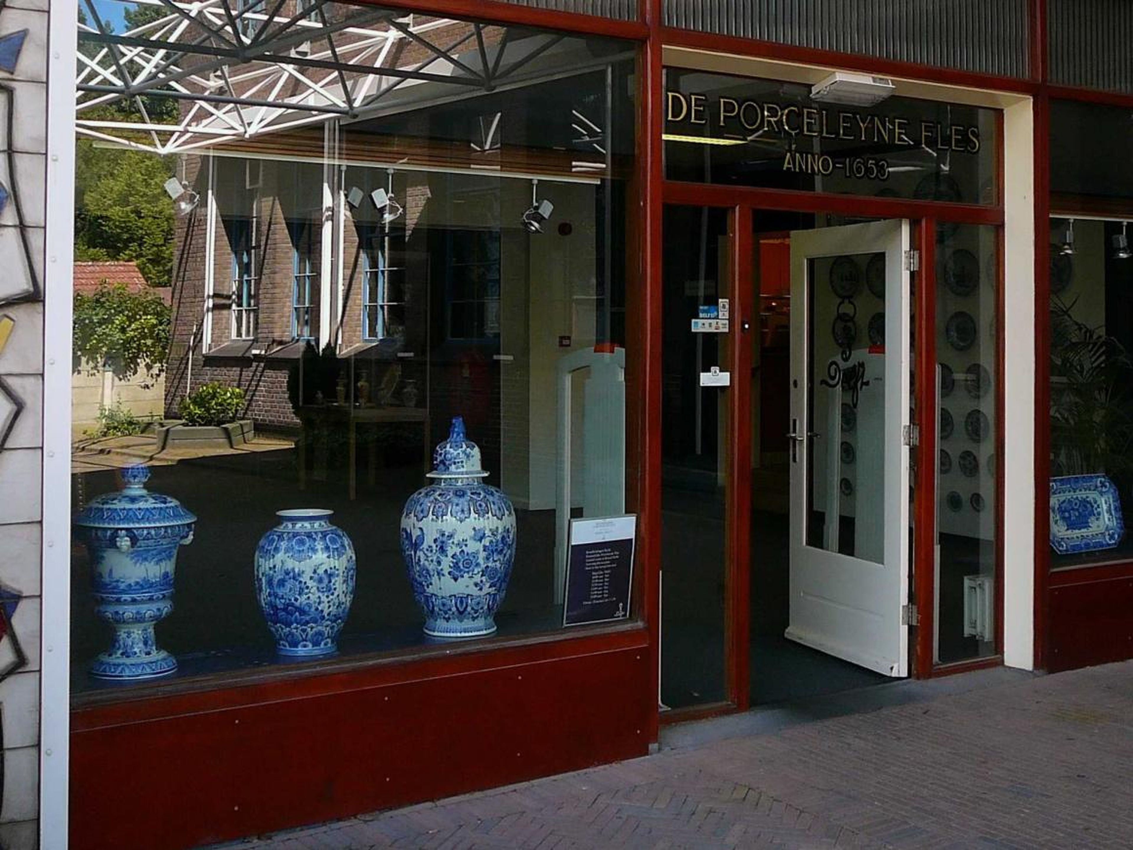 Fundado en 1653 — Royal Delft earthenware en Delft, Holanda