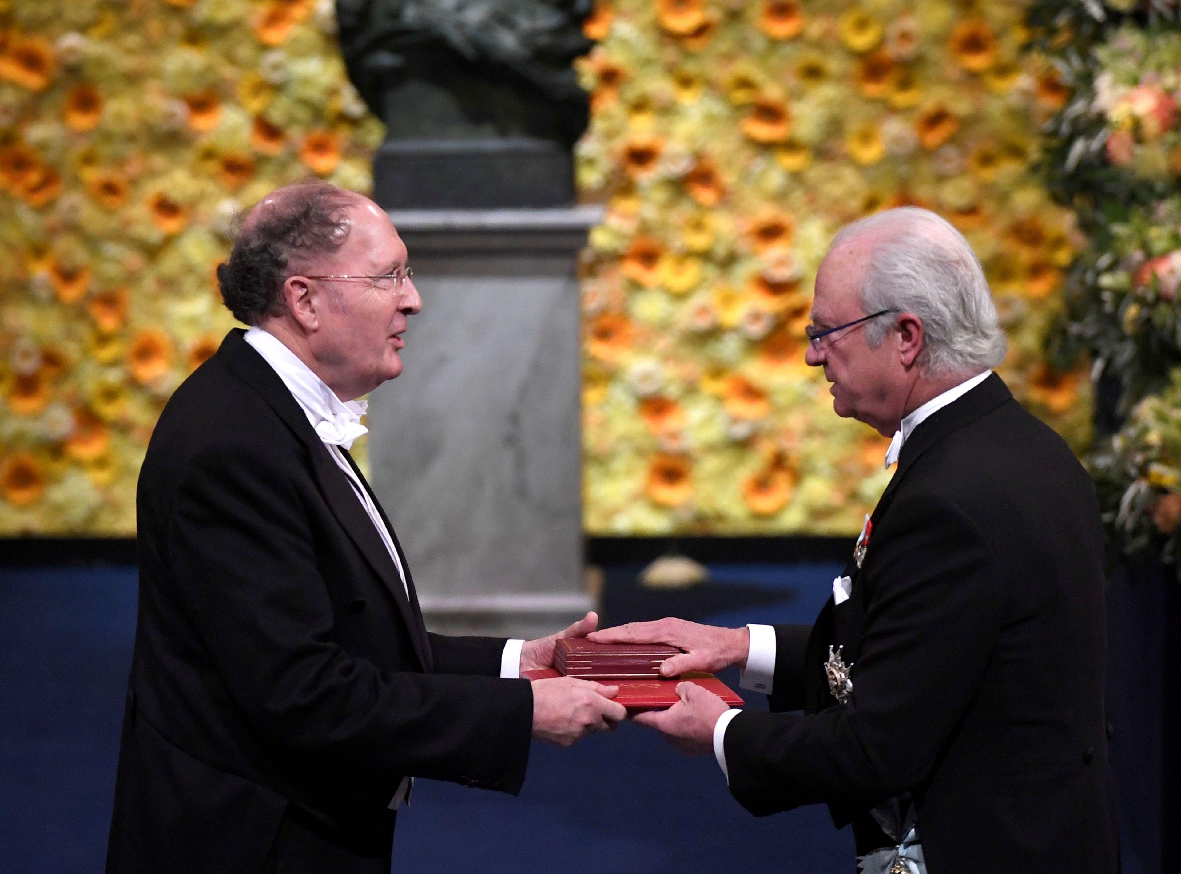 Gregory Winter recibe el Premio Nobel de Química