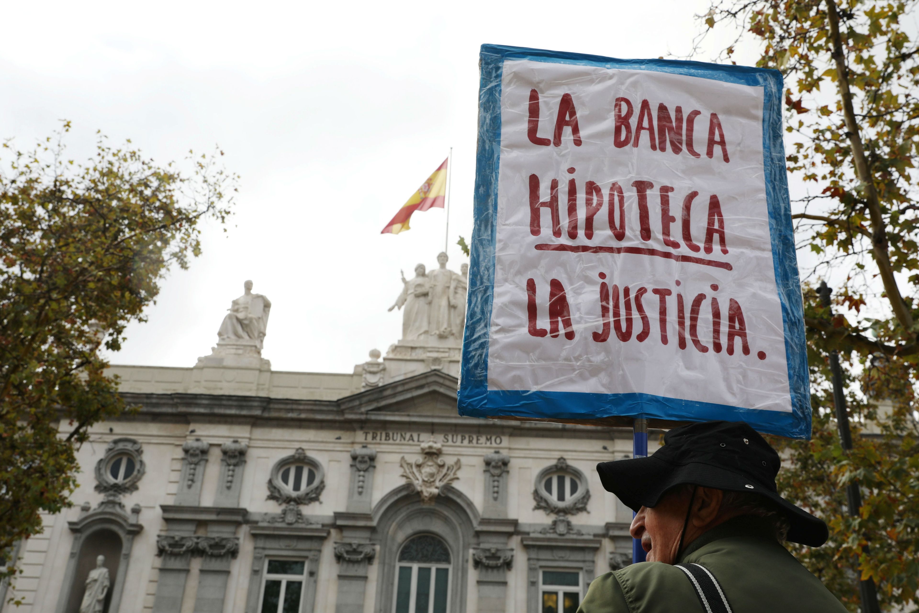 Una protesta frente al Tribunal Supremo en Madrid.