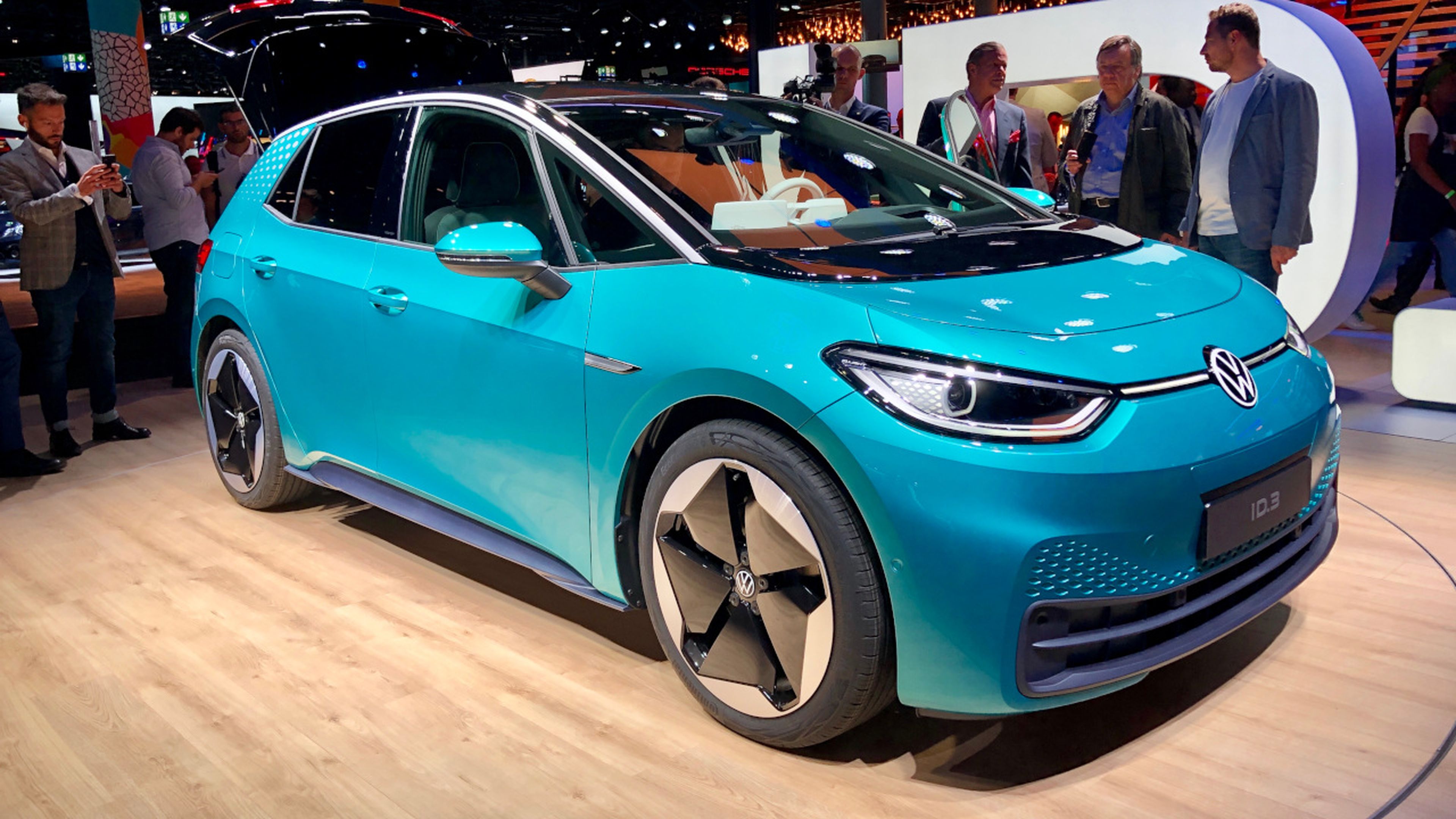 Imagen del Volkswagen ID.3, el primer eléctrico 100% de la marca alemana, presentado en el Salón de Frankfurt 2019.