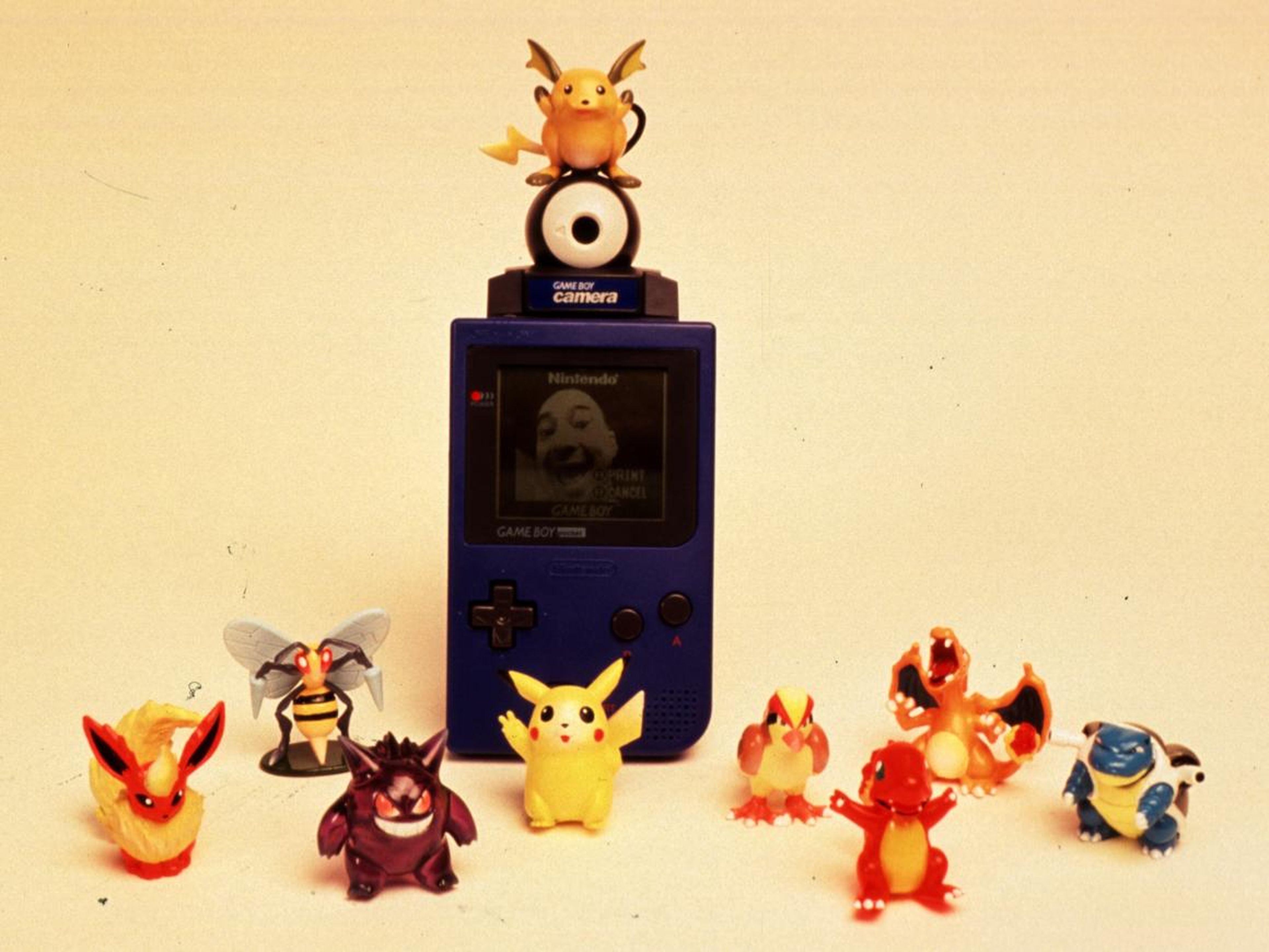 Nintendo Game Boy Camera & Pokemon action figures