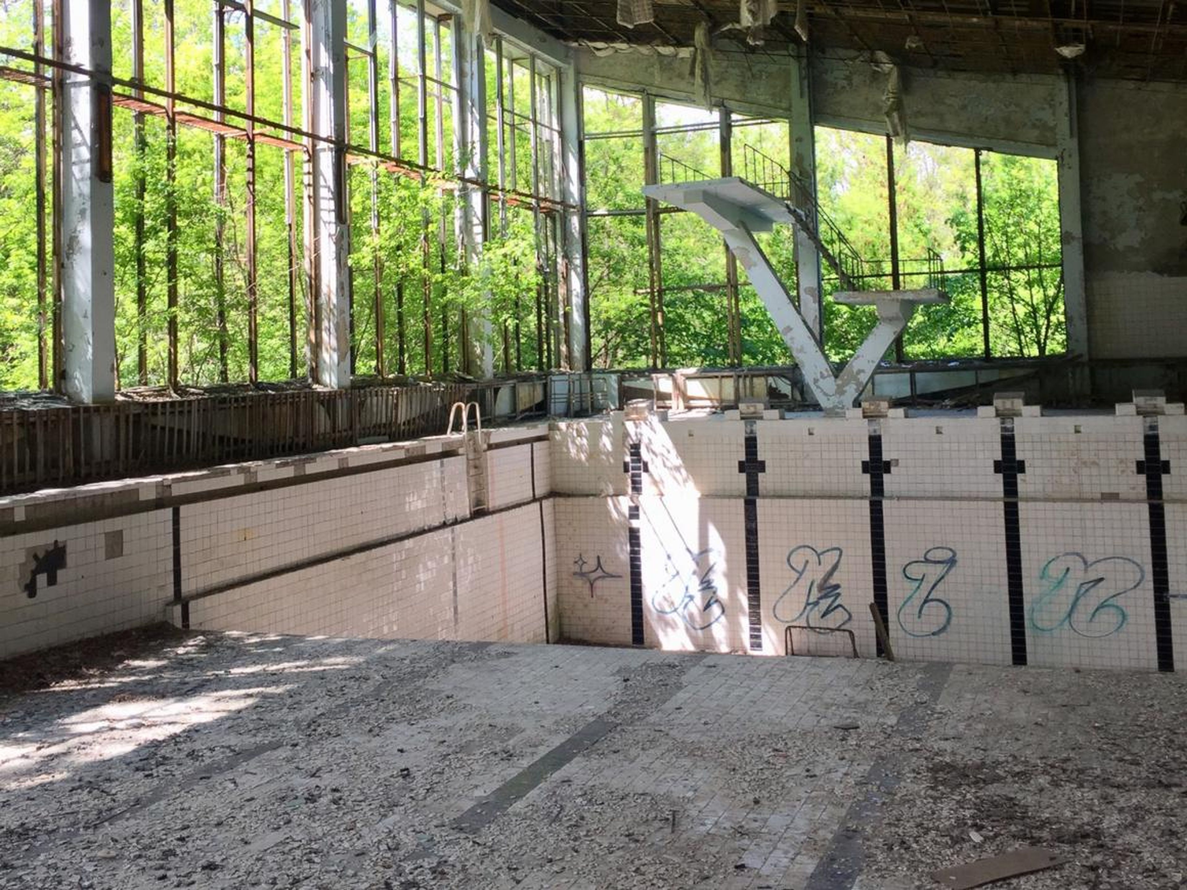 Una piscina abandonada en Pripyat.