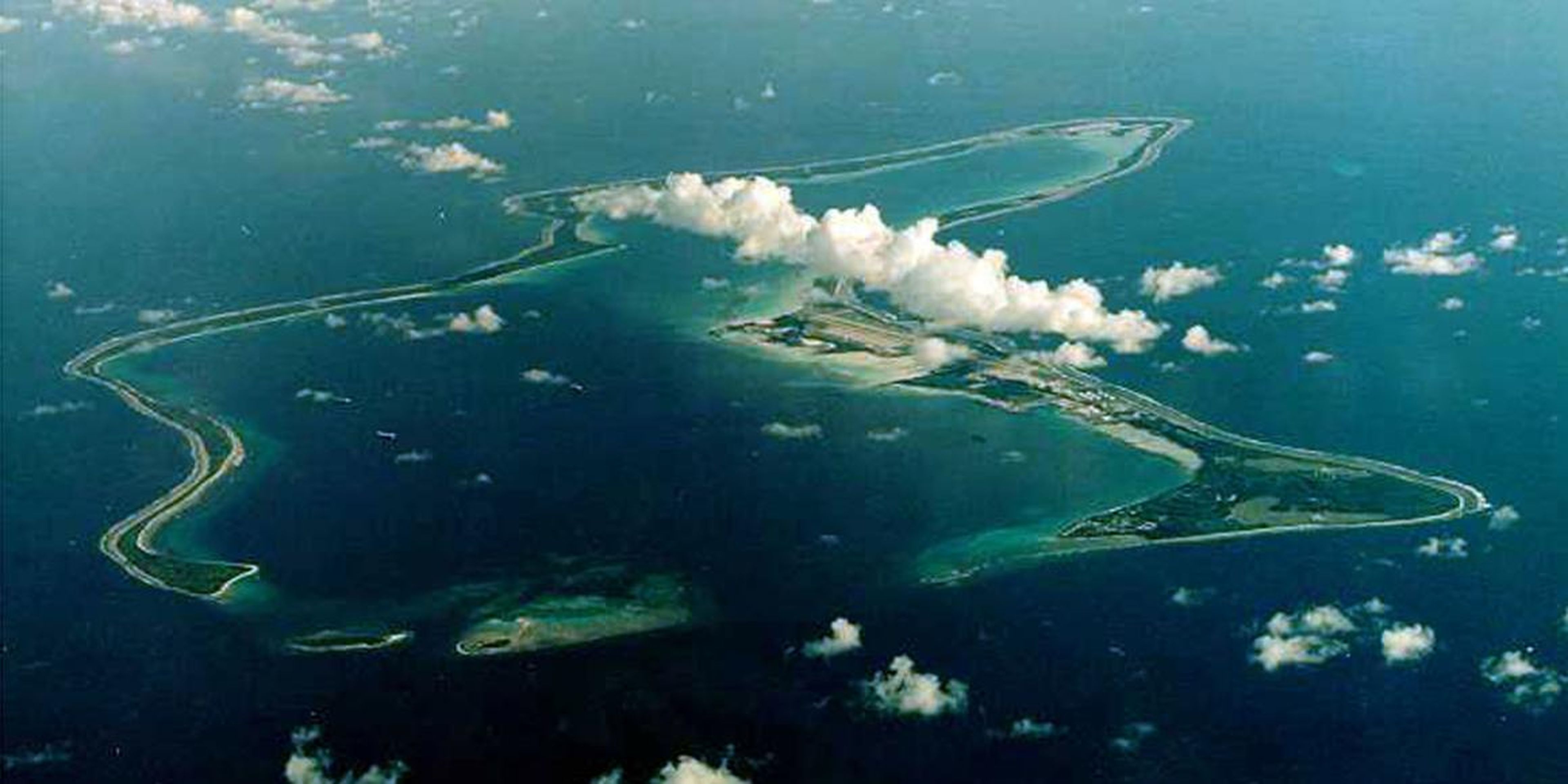 Una foto de archivo sin fechar de Diego García, la isla más grande del archipiélago de Chagos en el Océano Índico y el sitio de una importante base militar estadounidense arrendada a Gran Bretaña en 1966.
