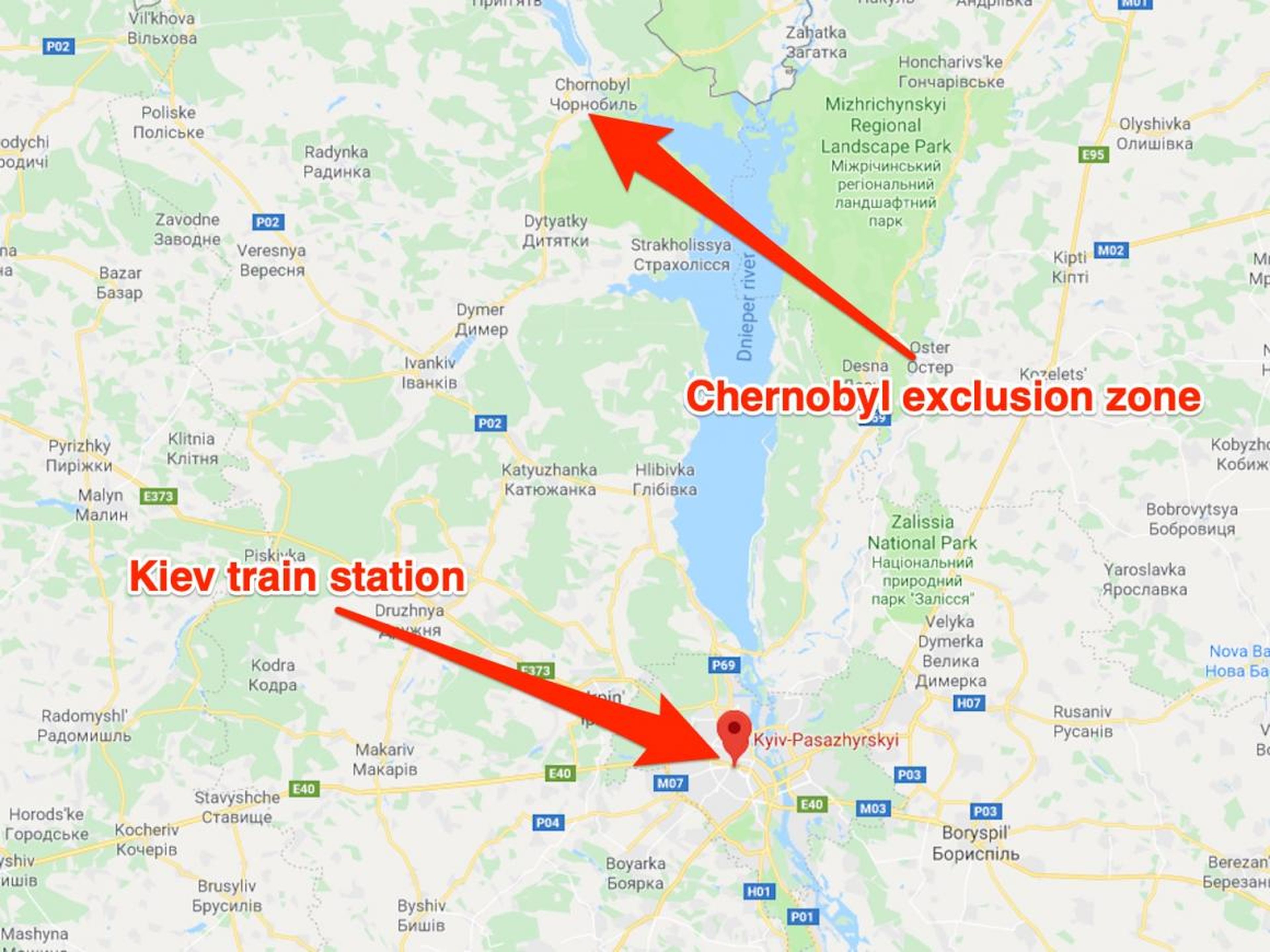 El viaje en autobús de Taylor Zwick desde la estación de trenes de Kiev hasta el borde de la zona de exclusión duró aproximadamente dos horas.
