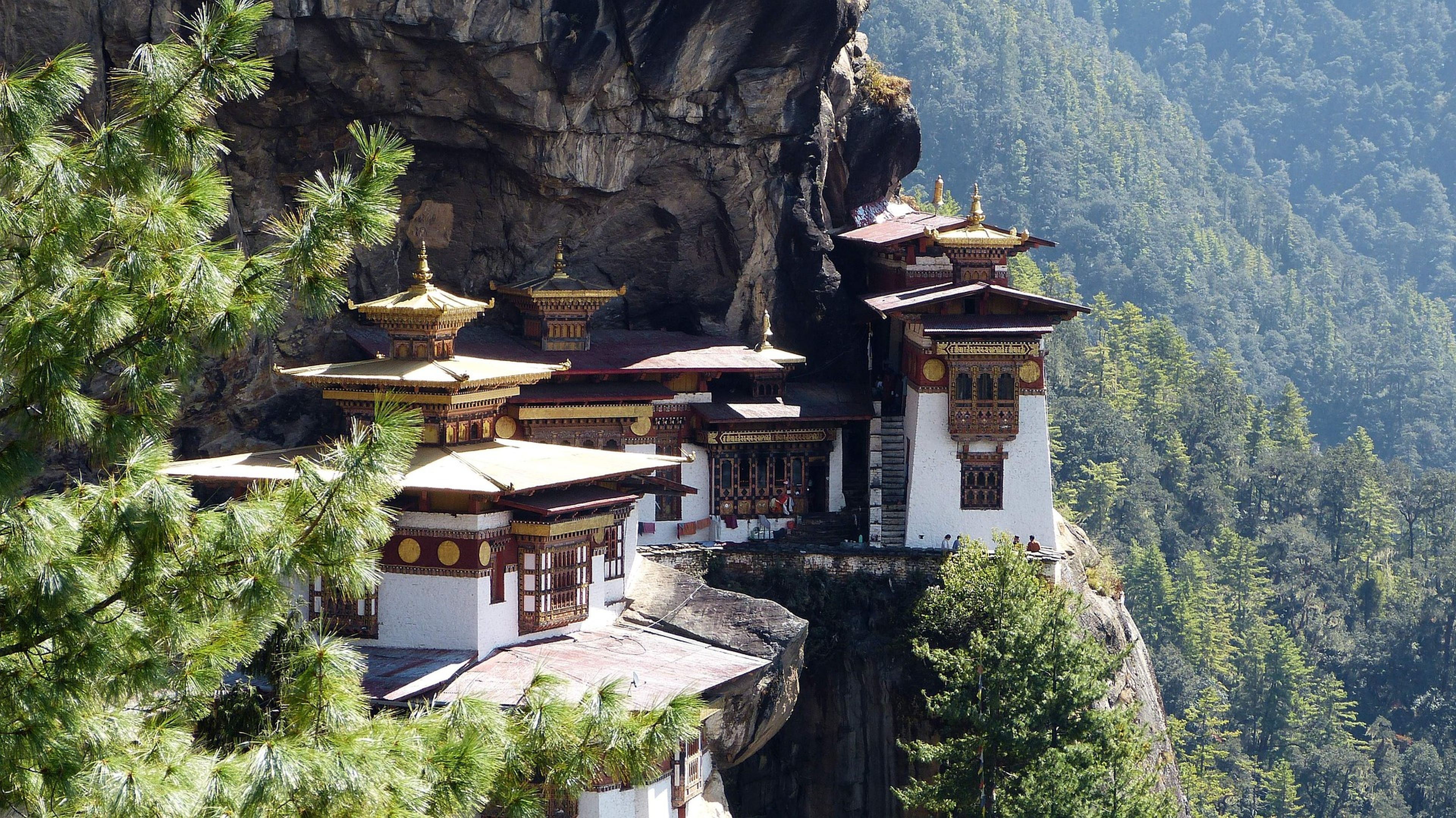 Monasterio Nido del Tigre, en Bután.