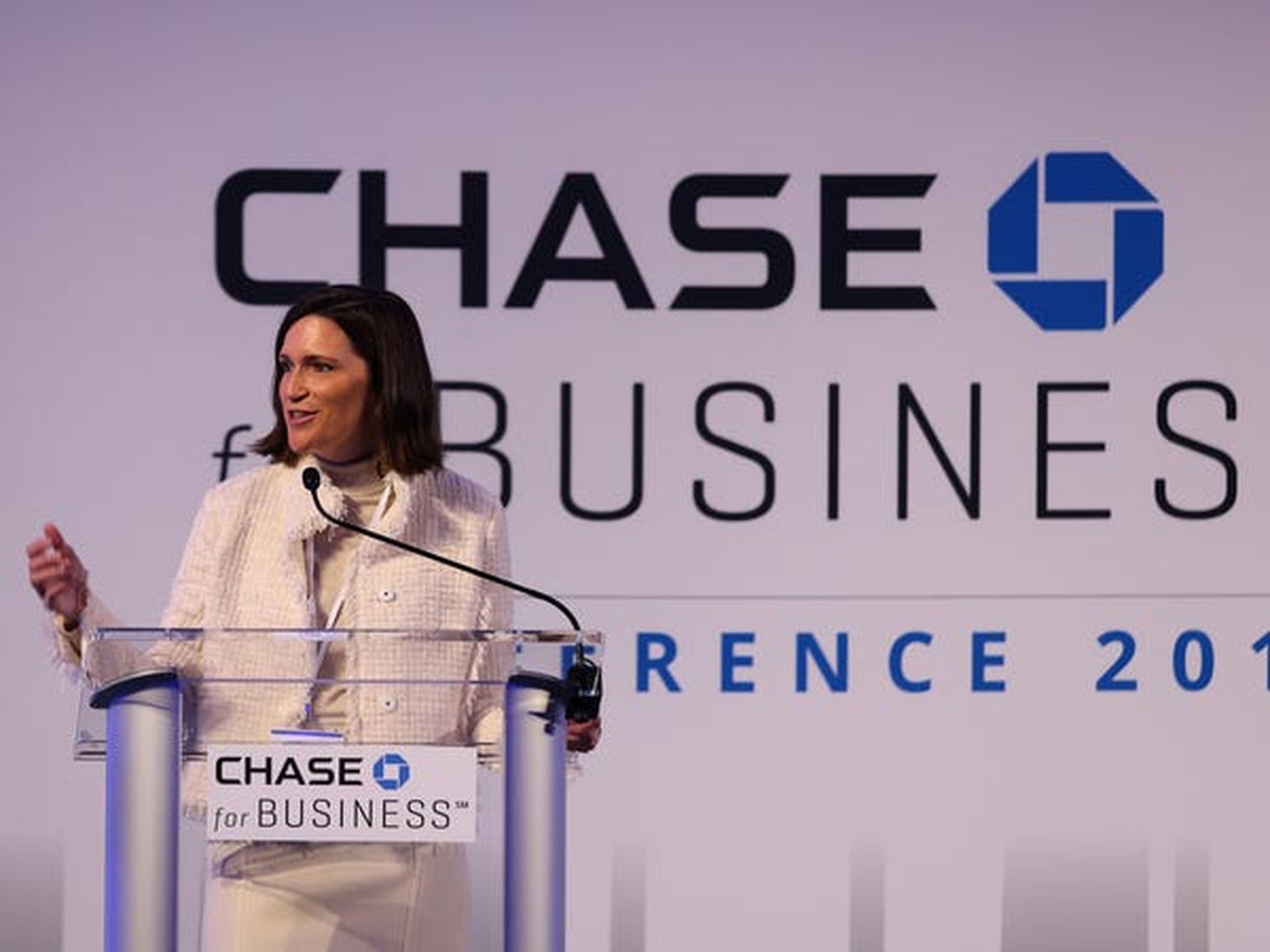 Jenn Piepszak, Director Financiero, JPMorgan Chase & Co.