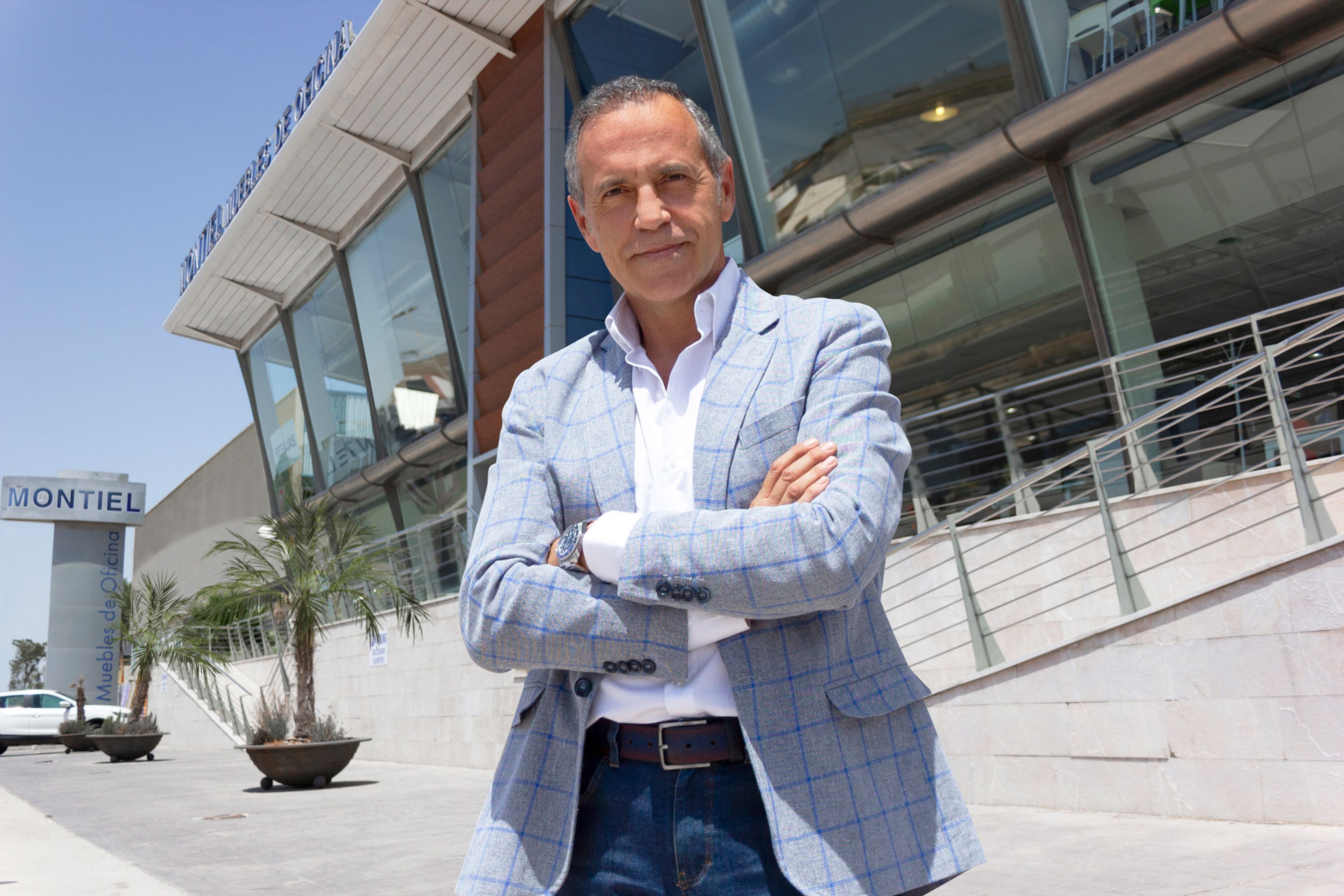 Paco Montiel, fundador y director general