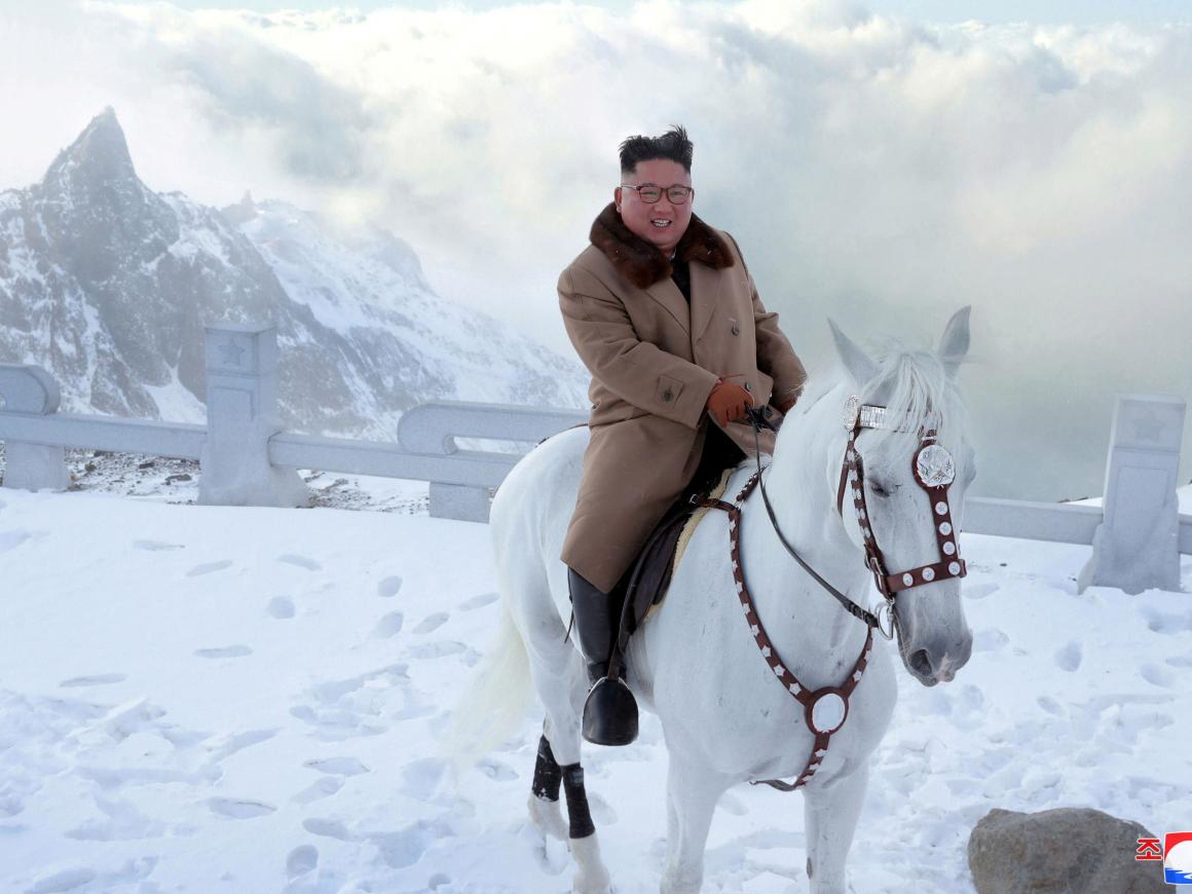 El líder norcoreano en la ladera del Monte Paektu
