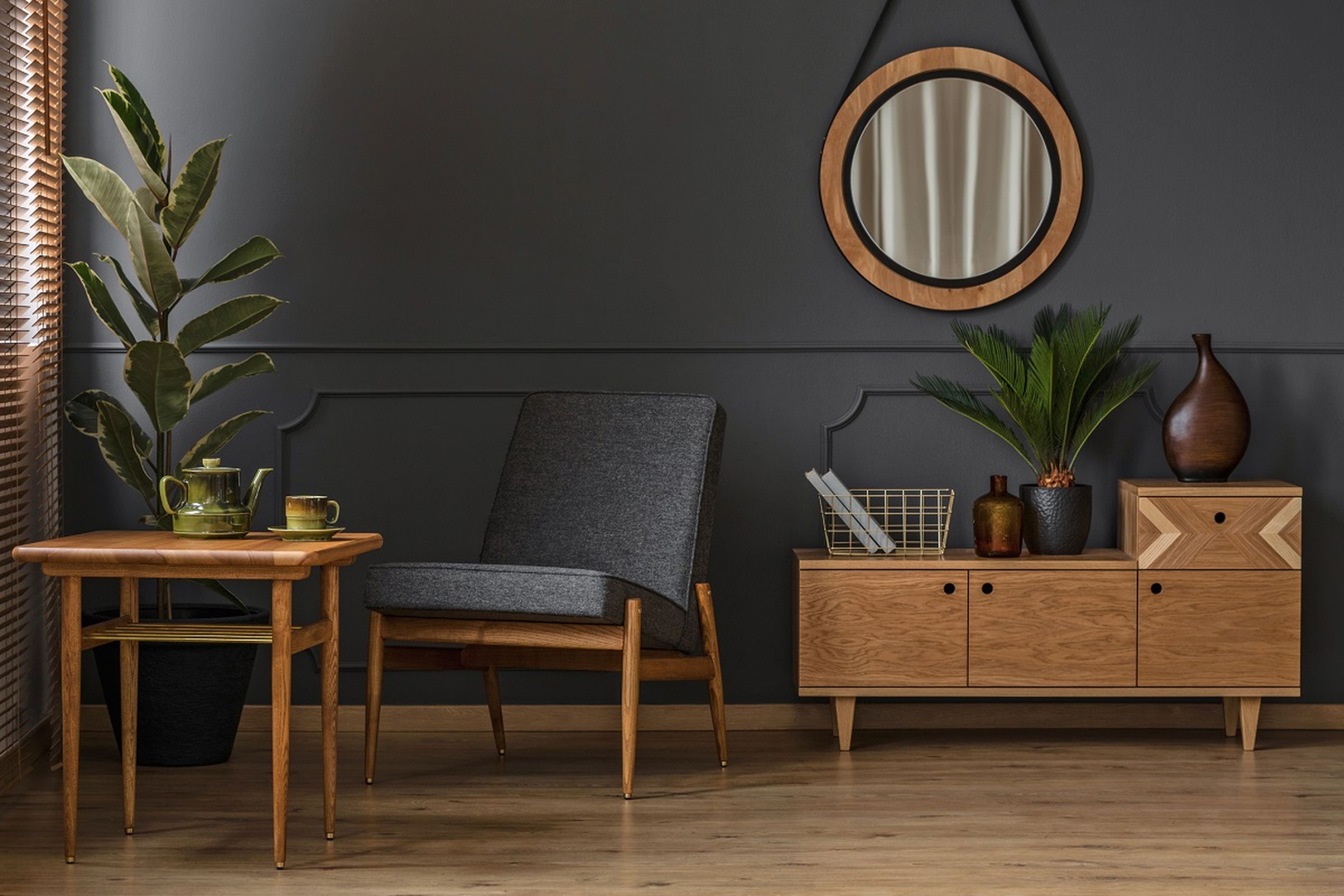 Sala con muebles de madera