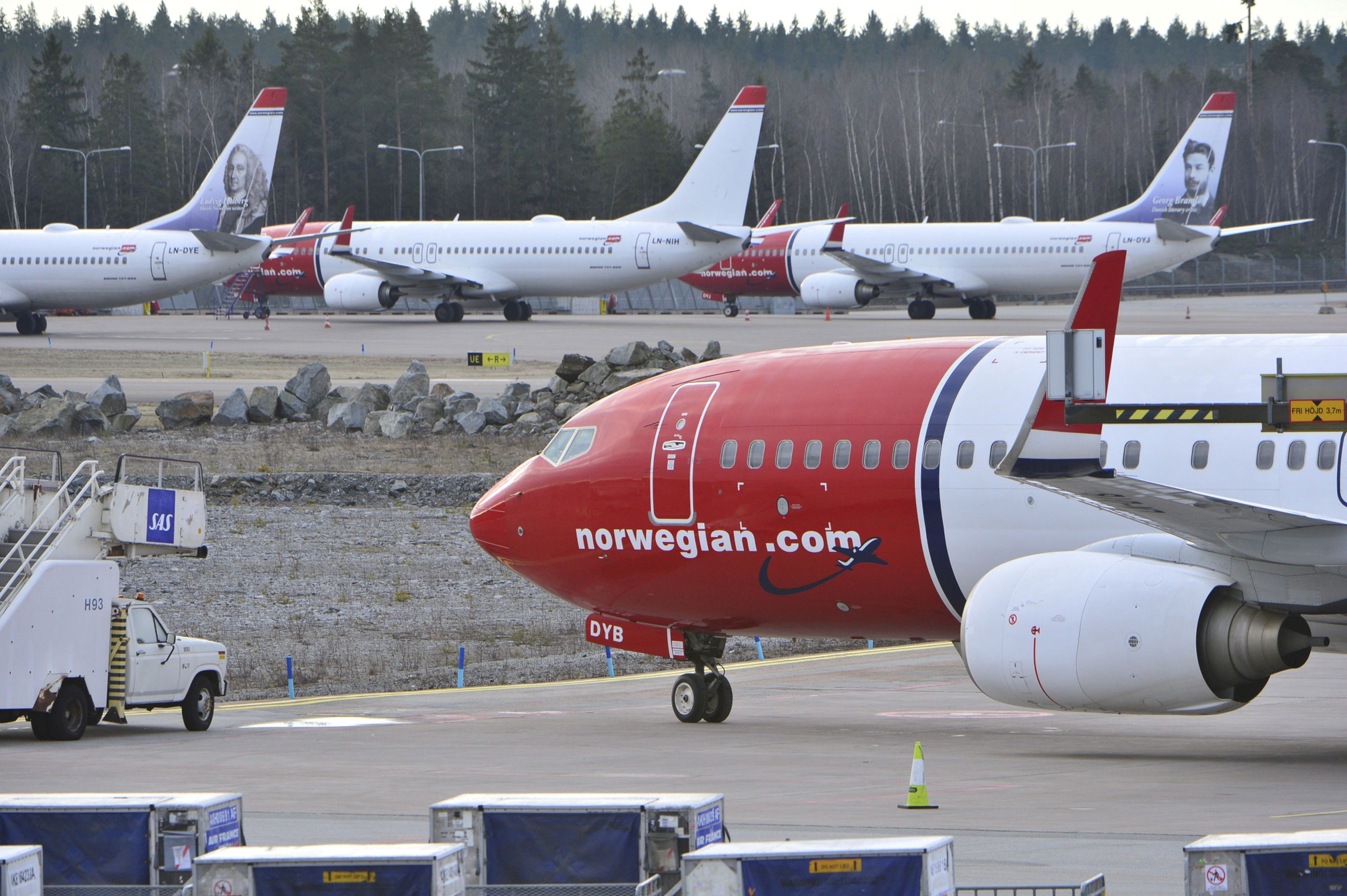 Varios aviones de Norwegian en el aeropuerto de Arlanda, en Estocolmo (Suecia)