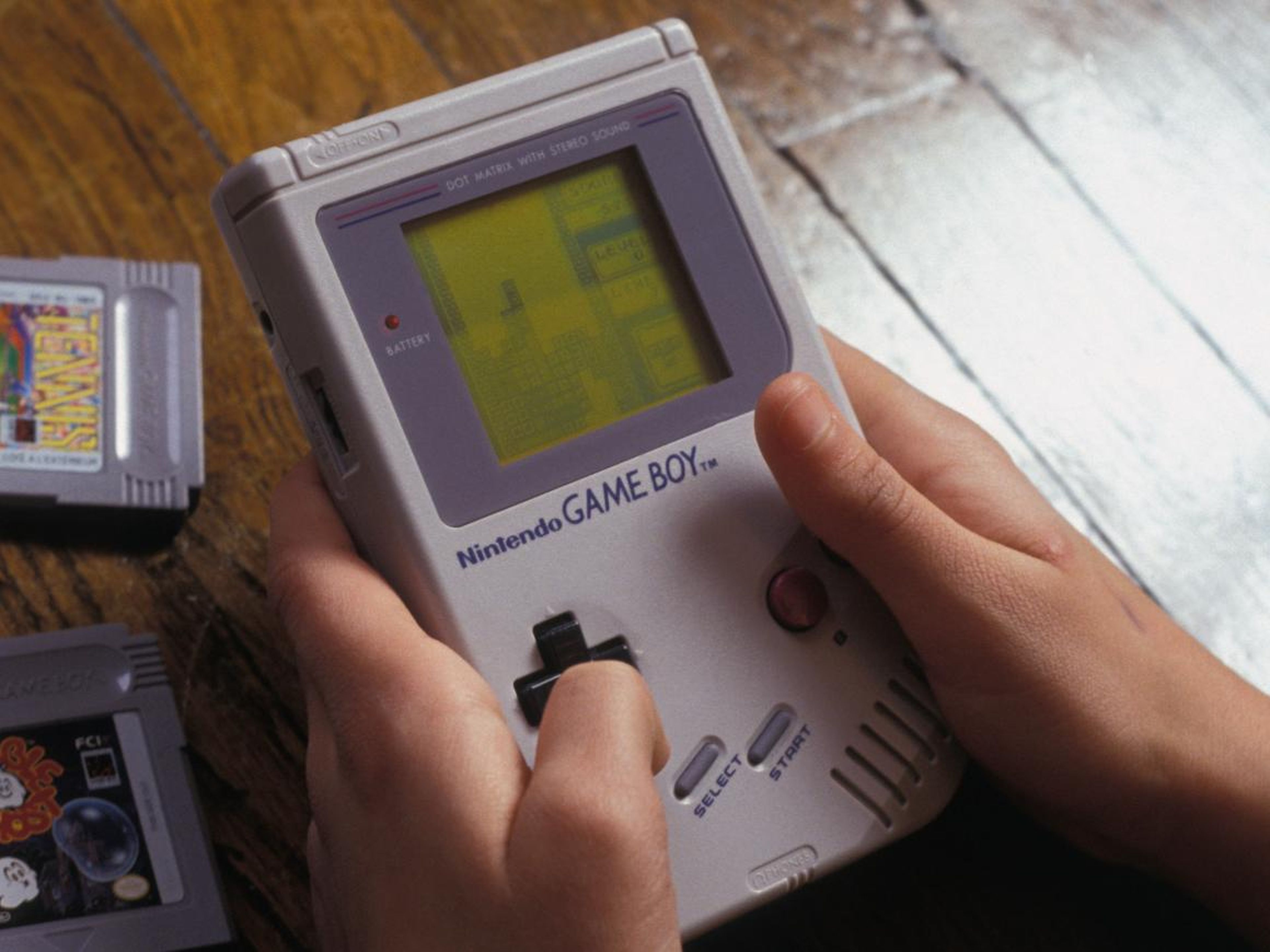 1989: Game Boy