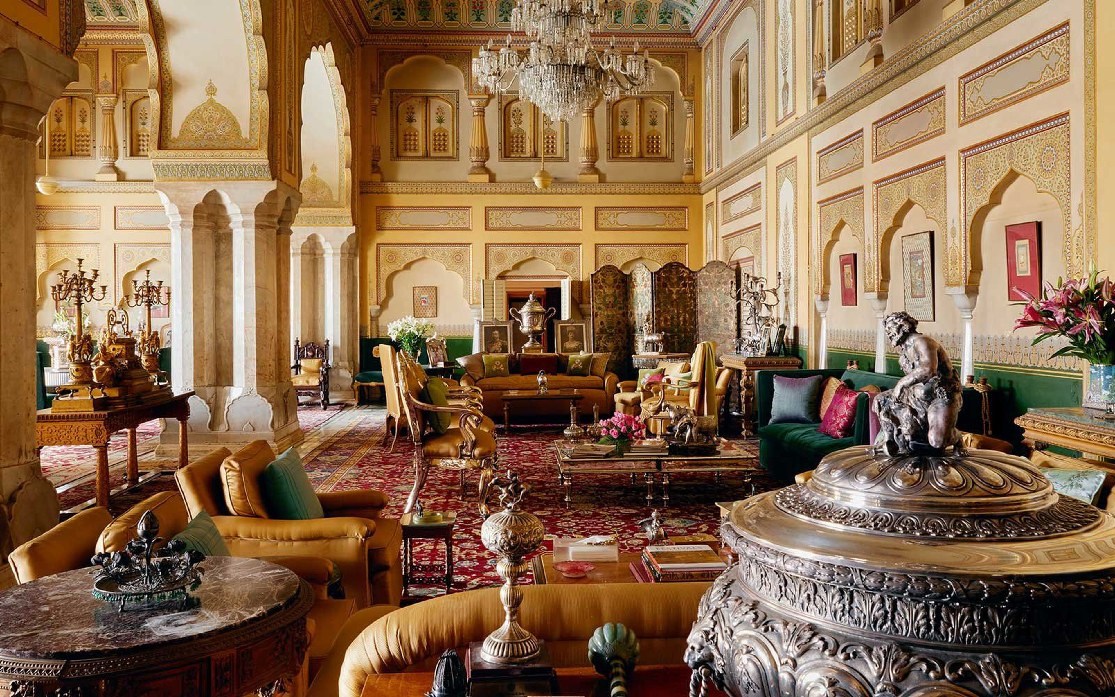 Lujosas dependencias del palacio de Jaipur.