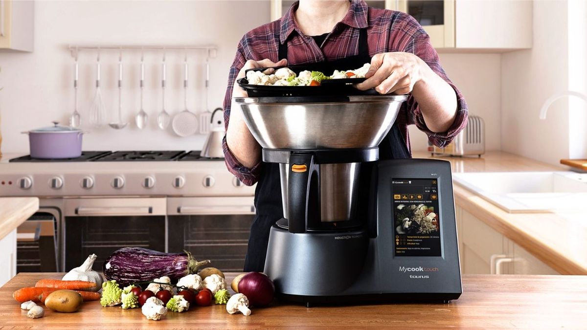 Los 5 mejores robots de cocina que se pueden conseguir por menos de 200  euros