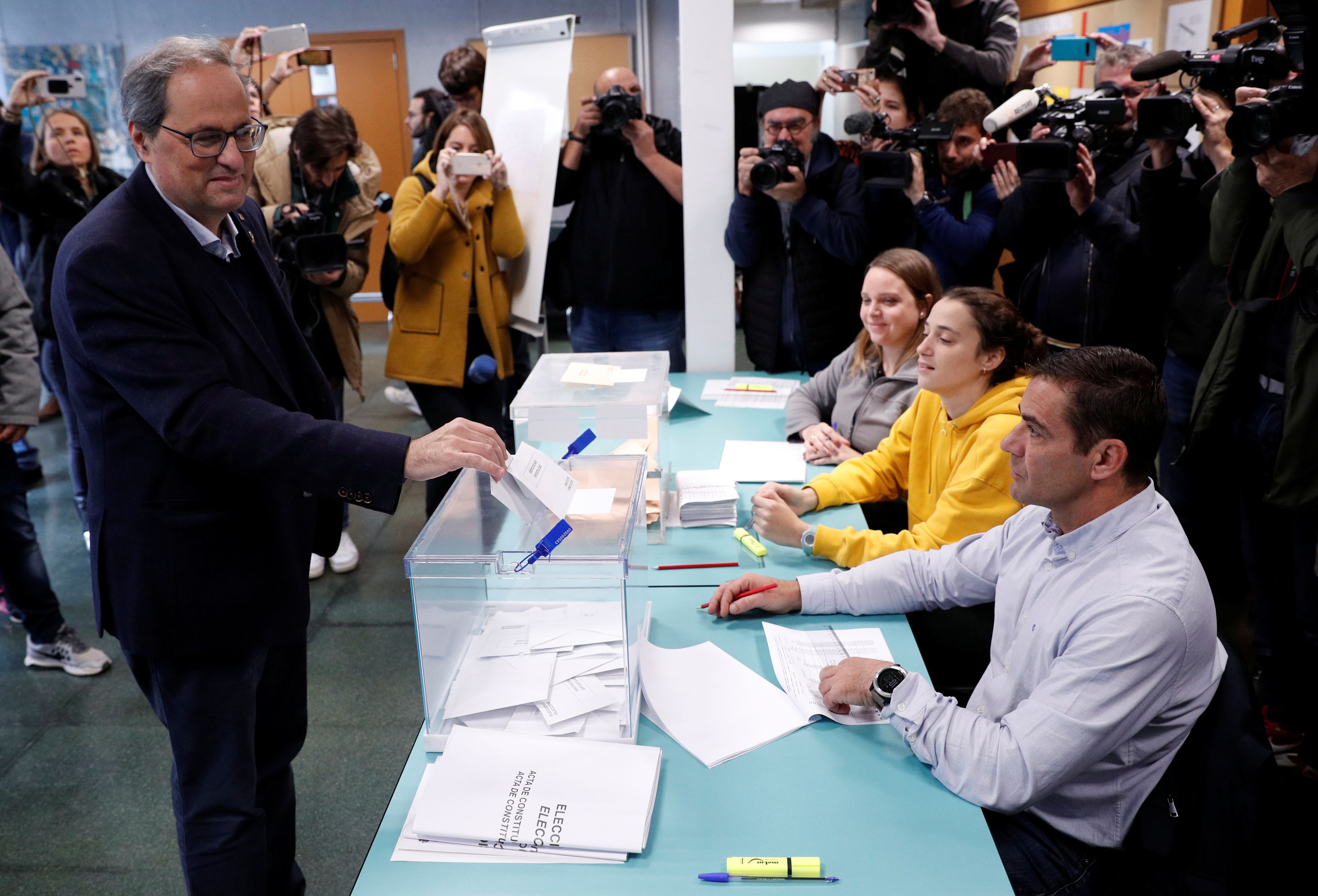 Quim Torra, presidente de la Generalitat, vota en las elecciones generales de noviembre de 2019.