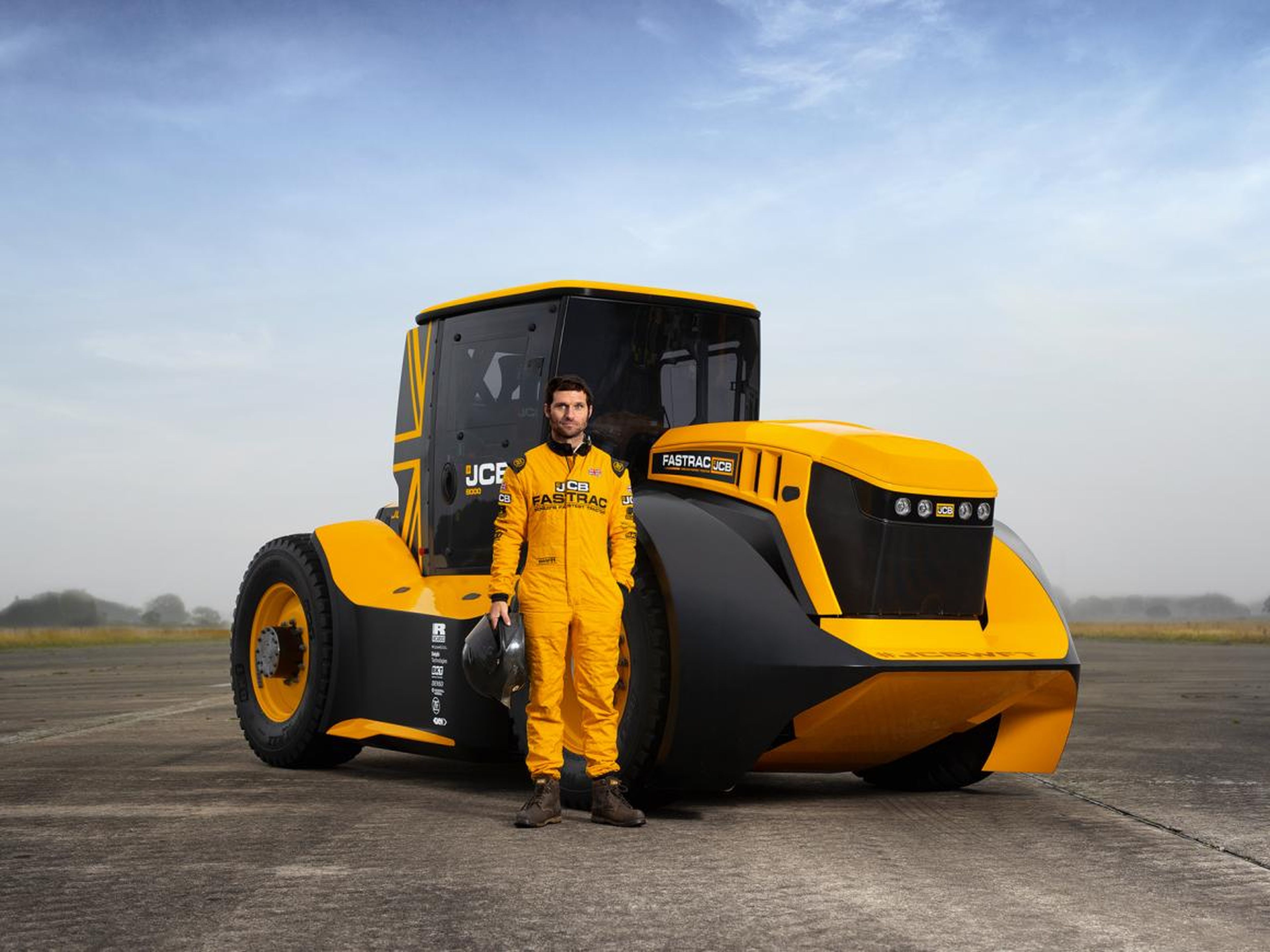 The record was set by a modified JCB Fastrac tractor, the JCB 8000-series.