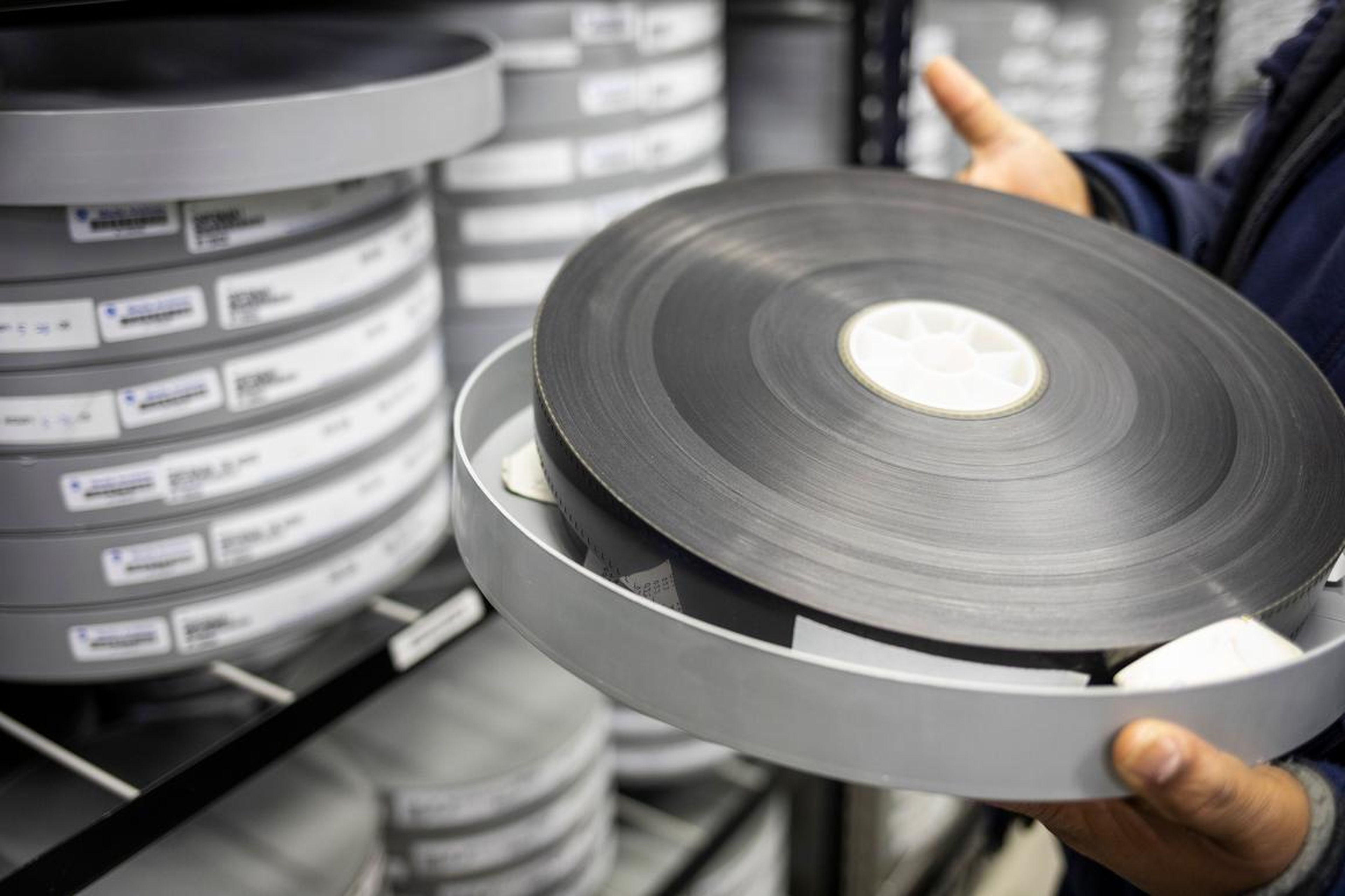 The researchers partnered with Warner Bros. to examine old film archives. Among the archives were radio serials preserved on record-sized glass discs from the 1940s, which were in good condition because of the resilience of the