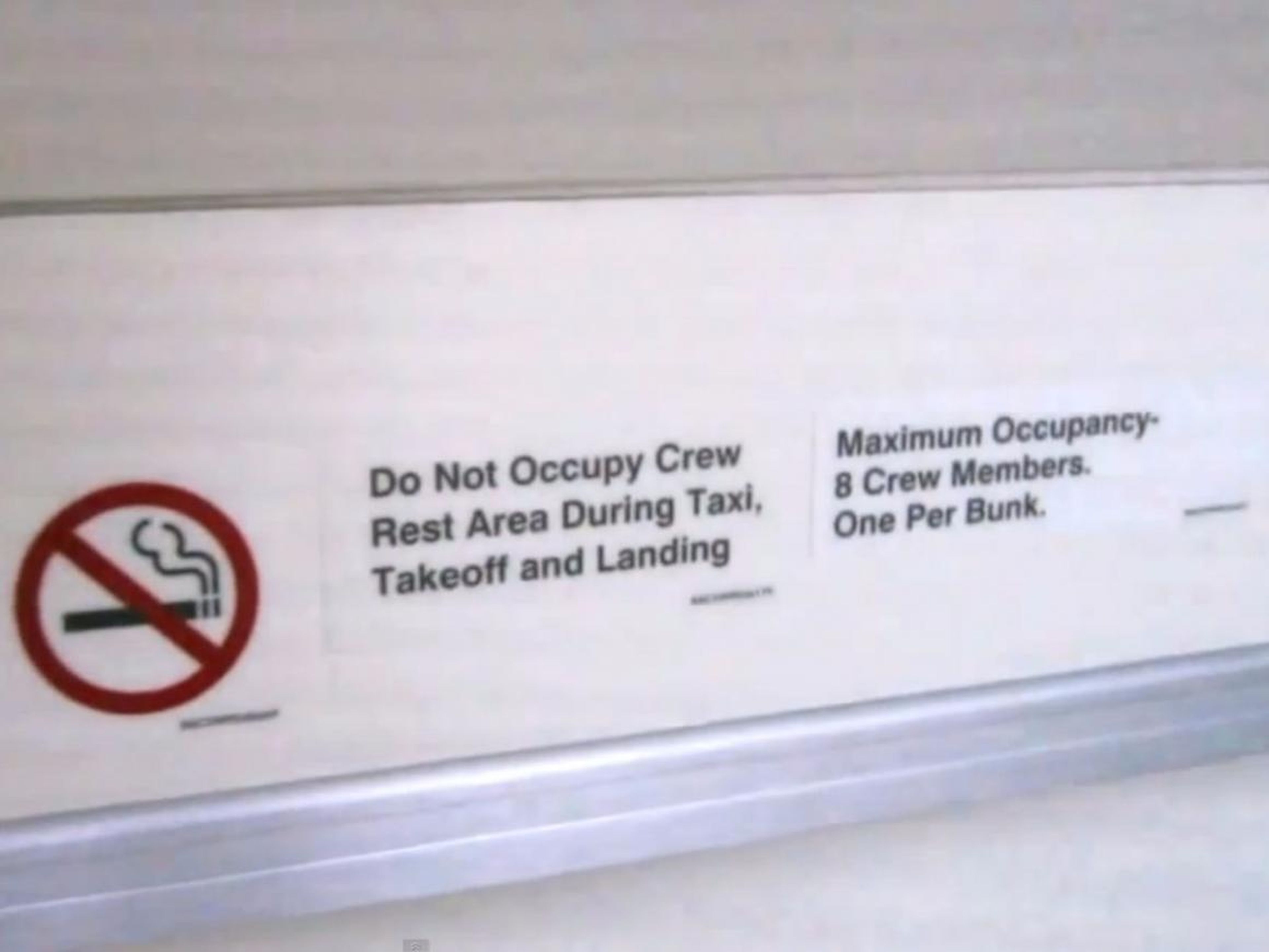 Estas áreas no se pueden utilizar durante el despegue o el aterrizaje.