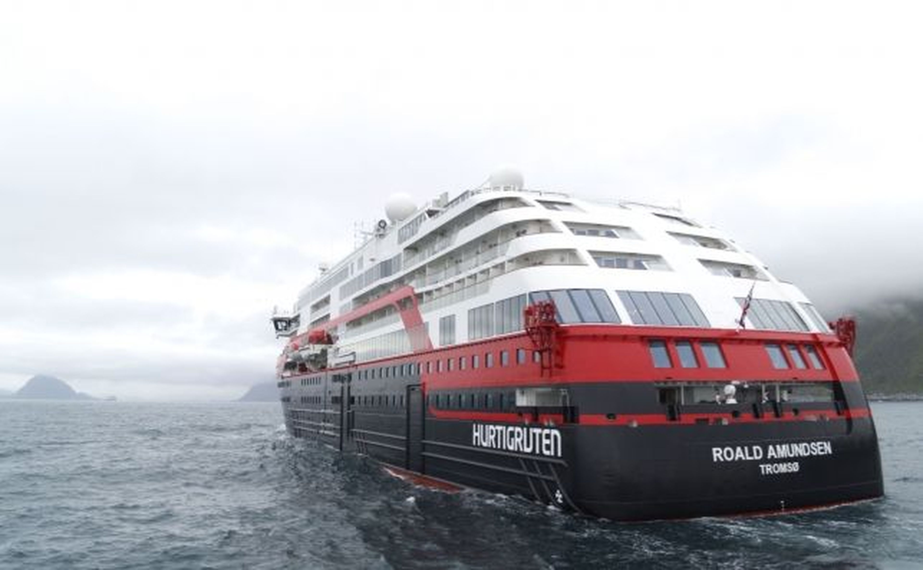 Hurtigruten toma la delantera ecológica con sus barcos eléctricos