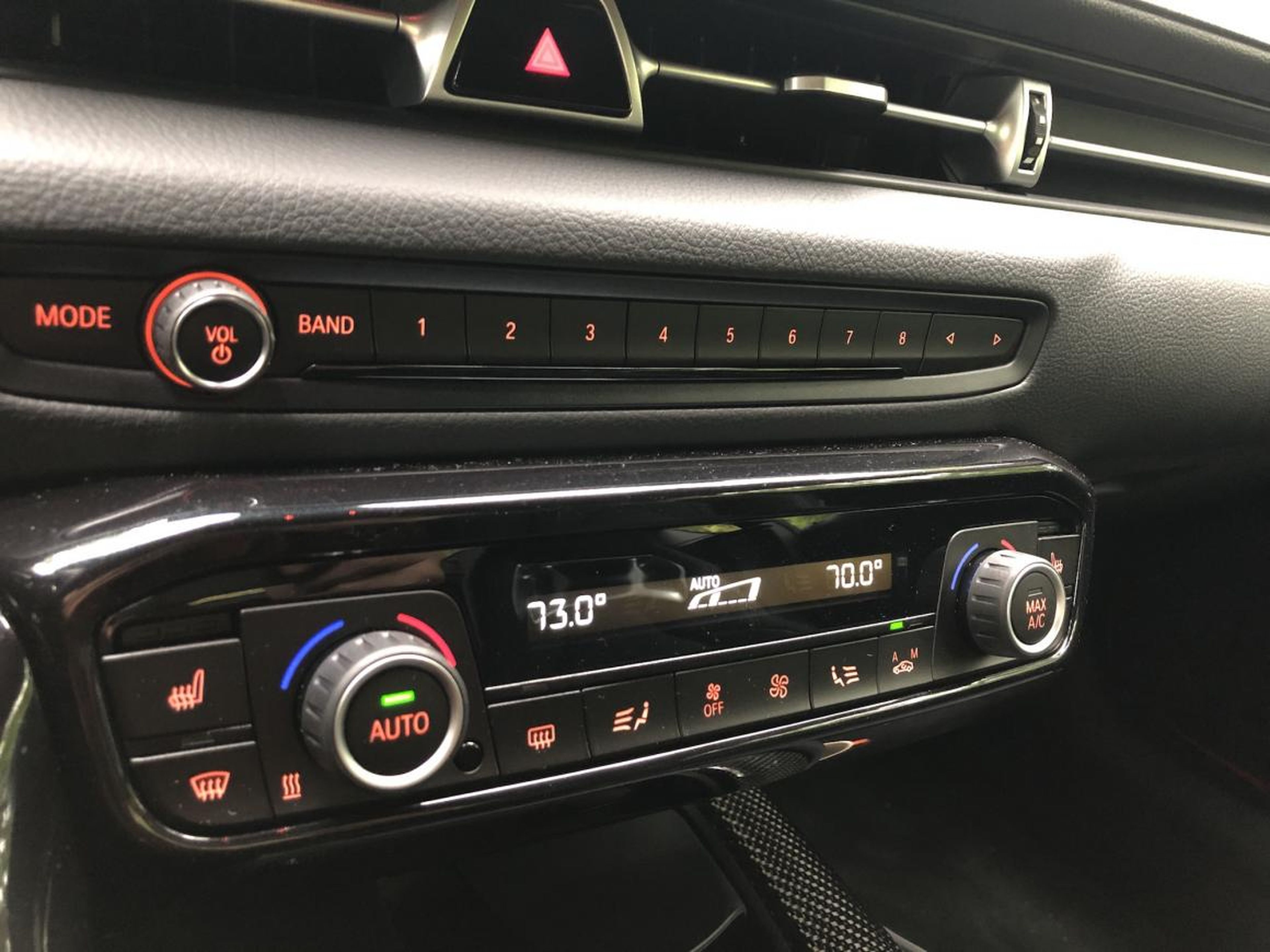 The climate controls are exactly the same as the Z4, but they're also intuitive to use.