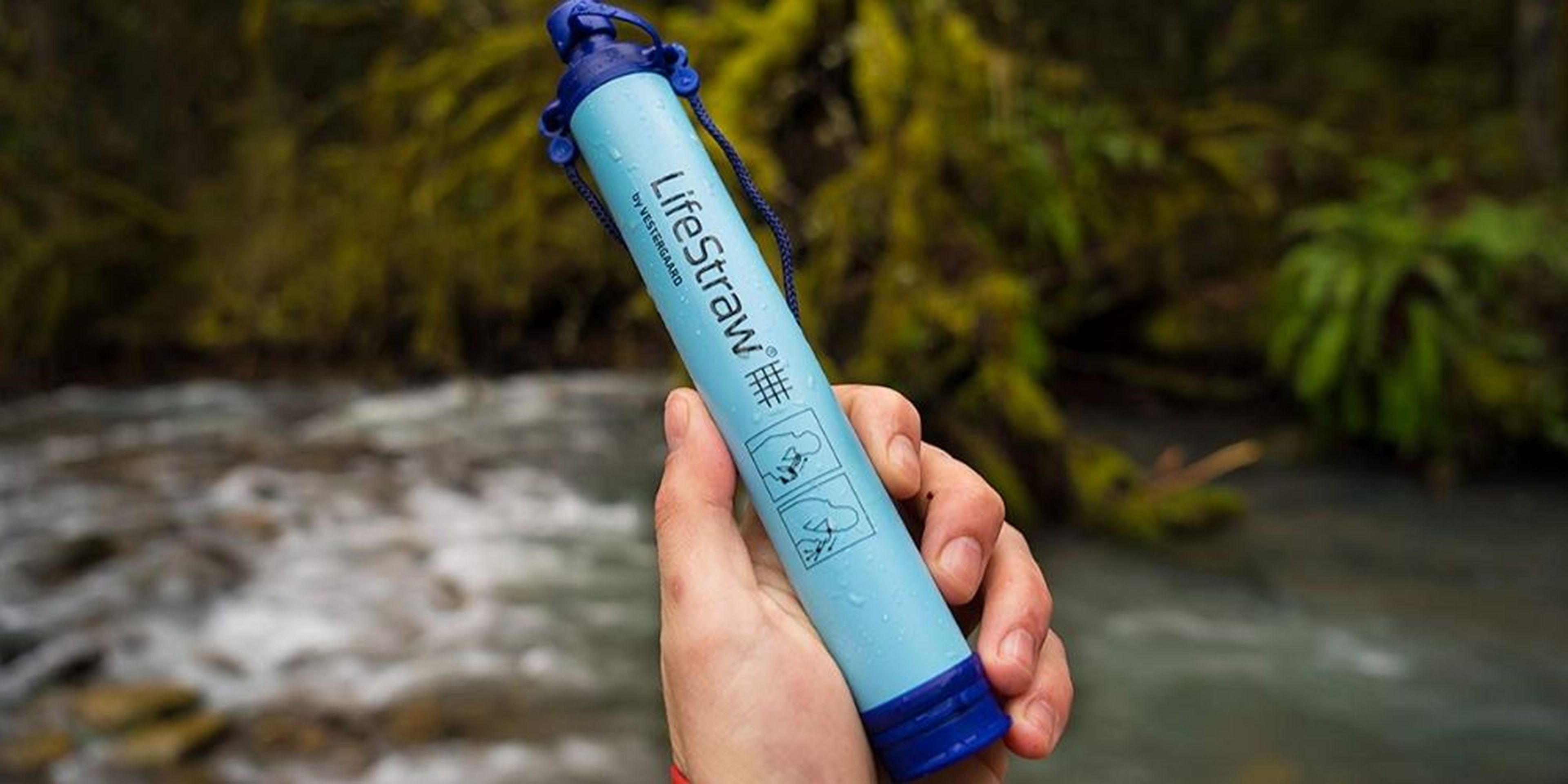 LifeStraw - Un botella de agua que purifica el líquido elemento hasta en los charcos de lluvia