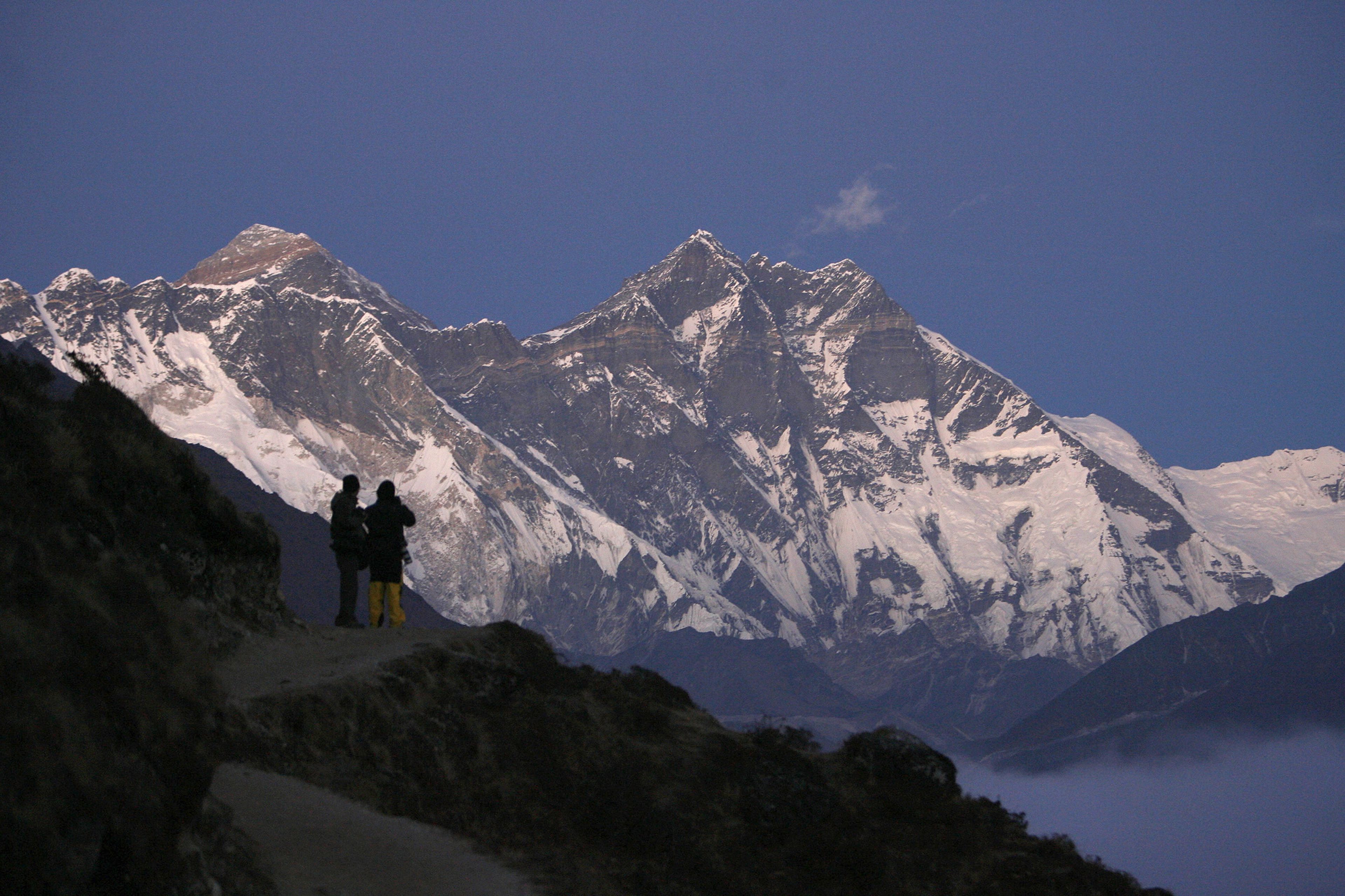 Monte Everest en Syangboche, Nepal.