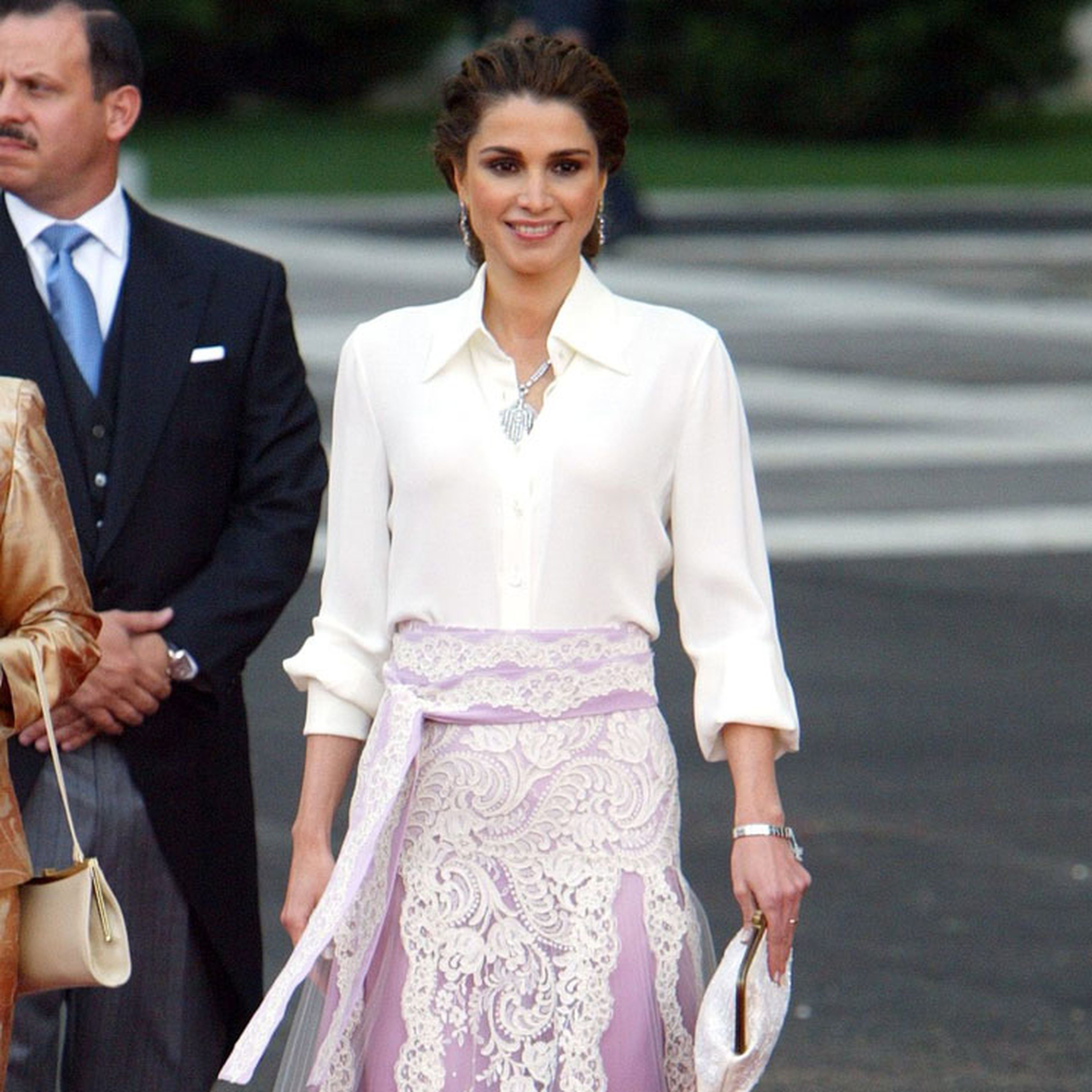 La reina Rania de Jordania en la boda de Felipe y Letizia.