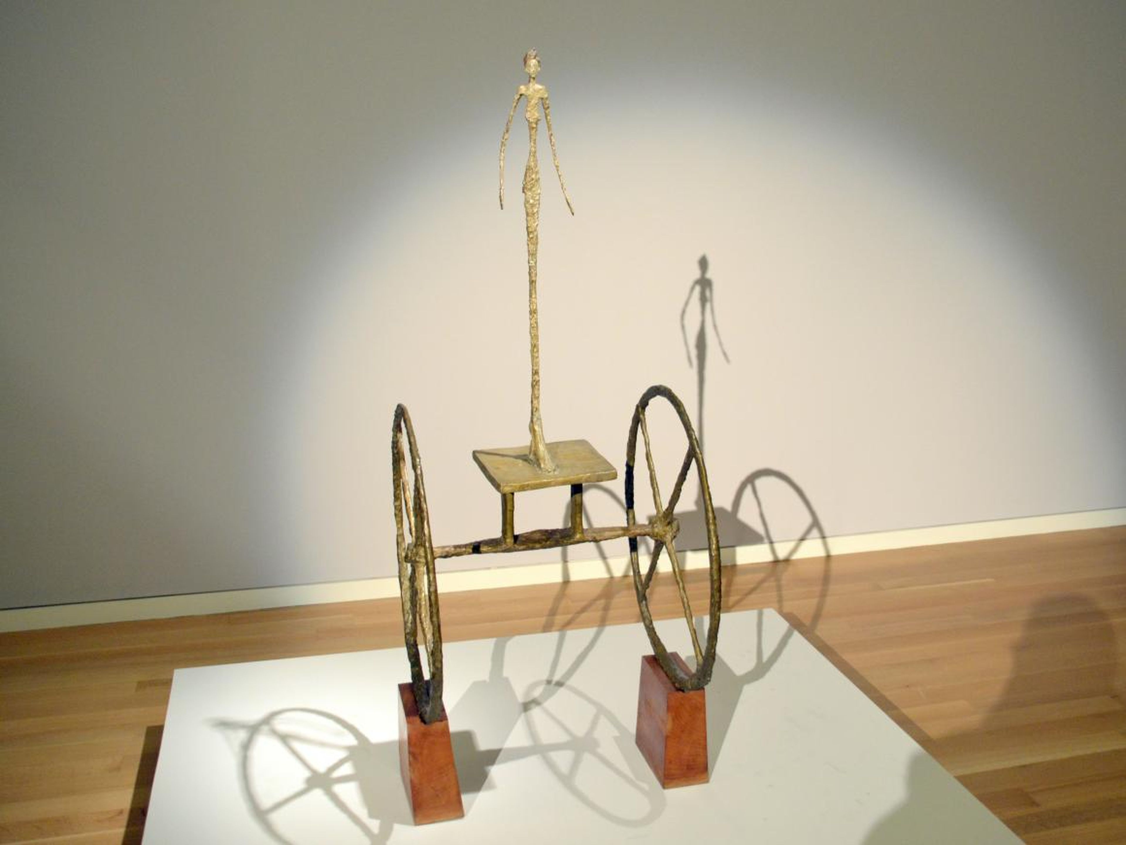 La escultura "Carroza" de Alberto Giacometti.