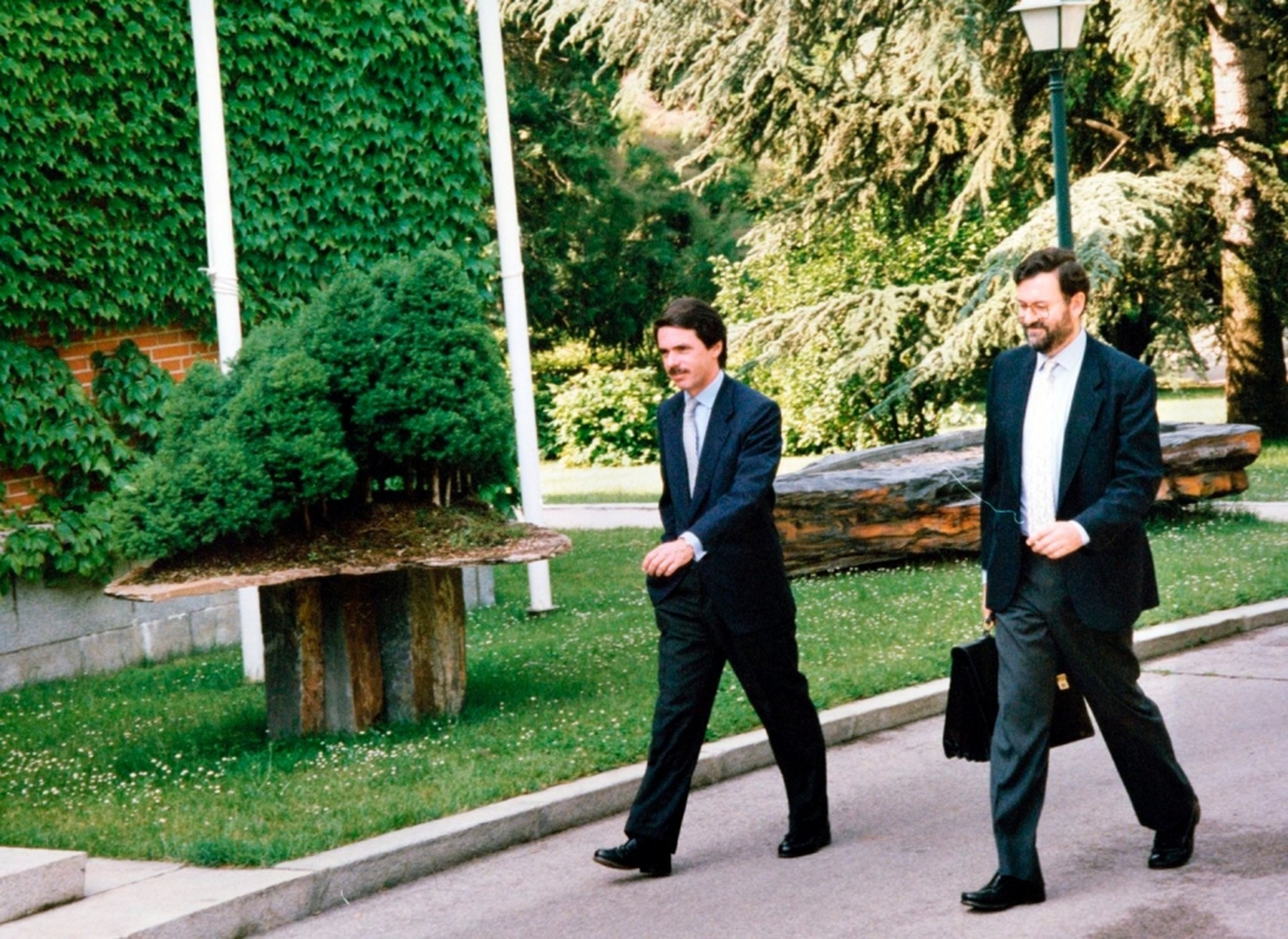 Aznar y Rajoy en su segundo Gobierno.