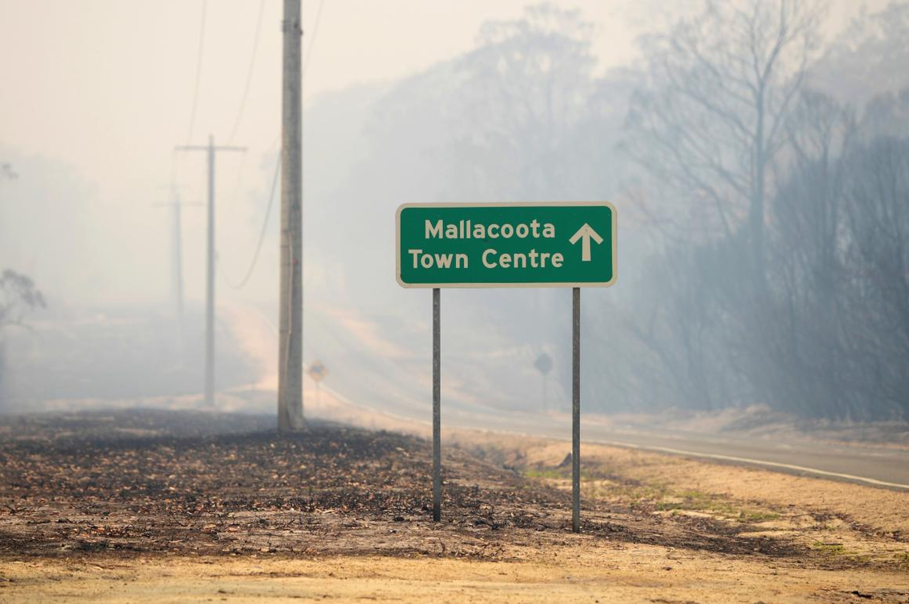Vista general de una zona incendiada en Mallacoota, Victoria, (Australia), el 10 de enero de 2020.