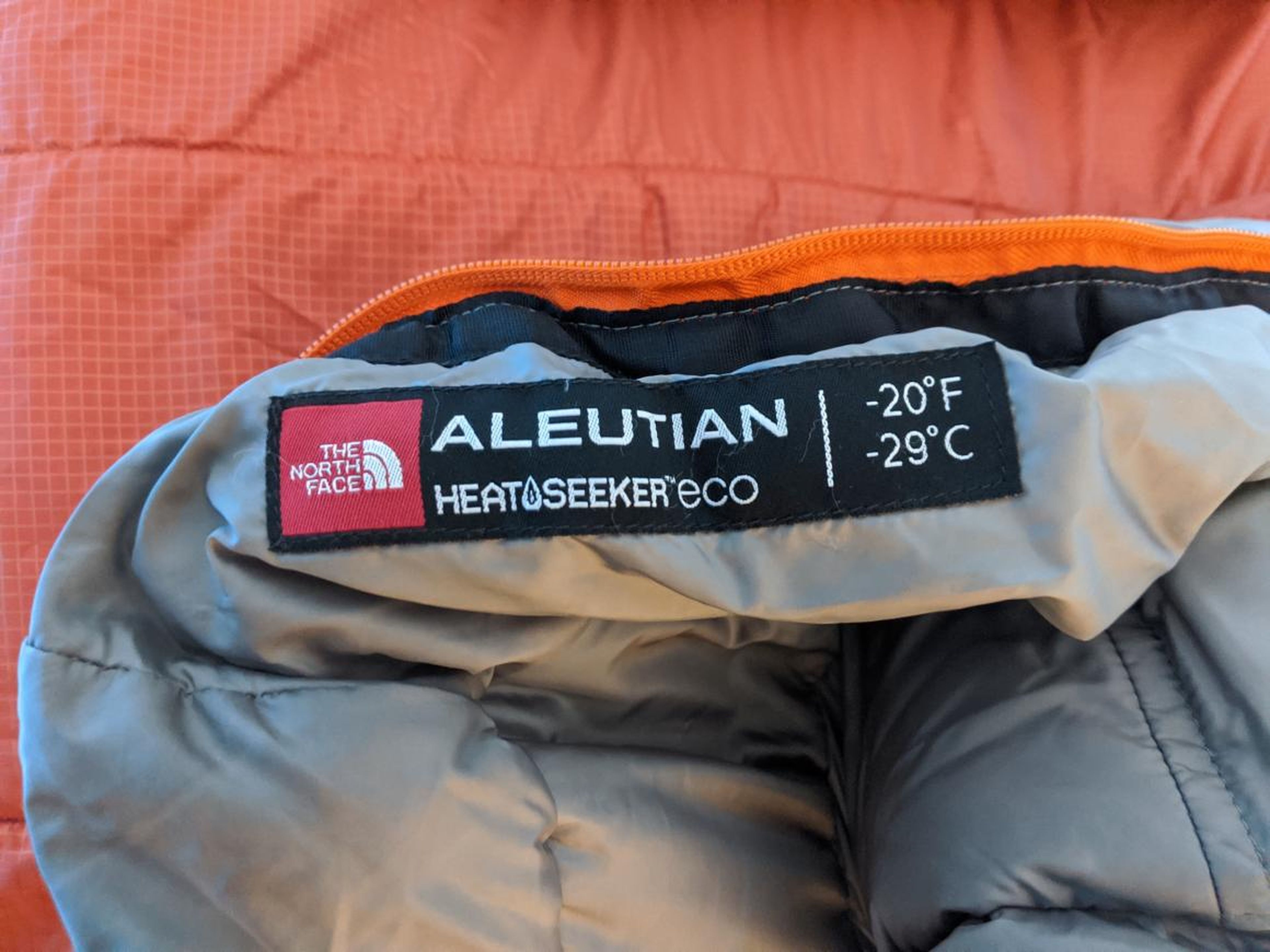 Los sacos de dormir están diseñados para el Polo Norte.