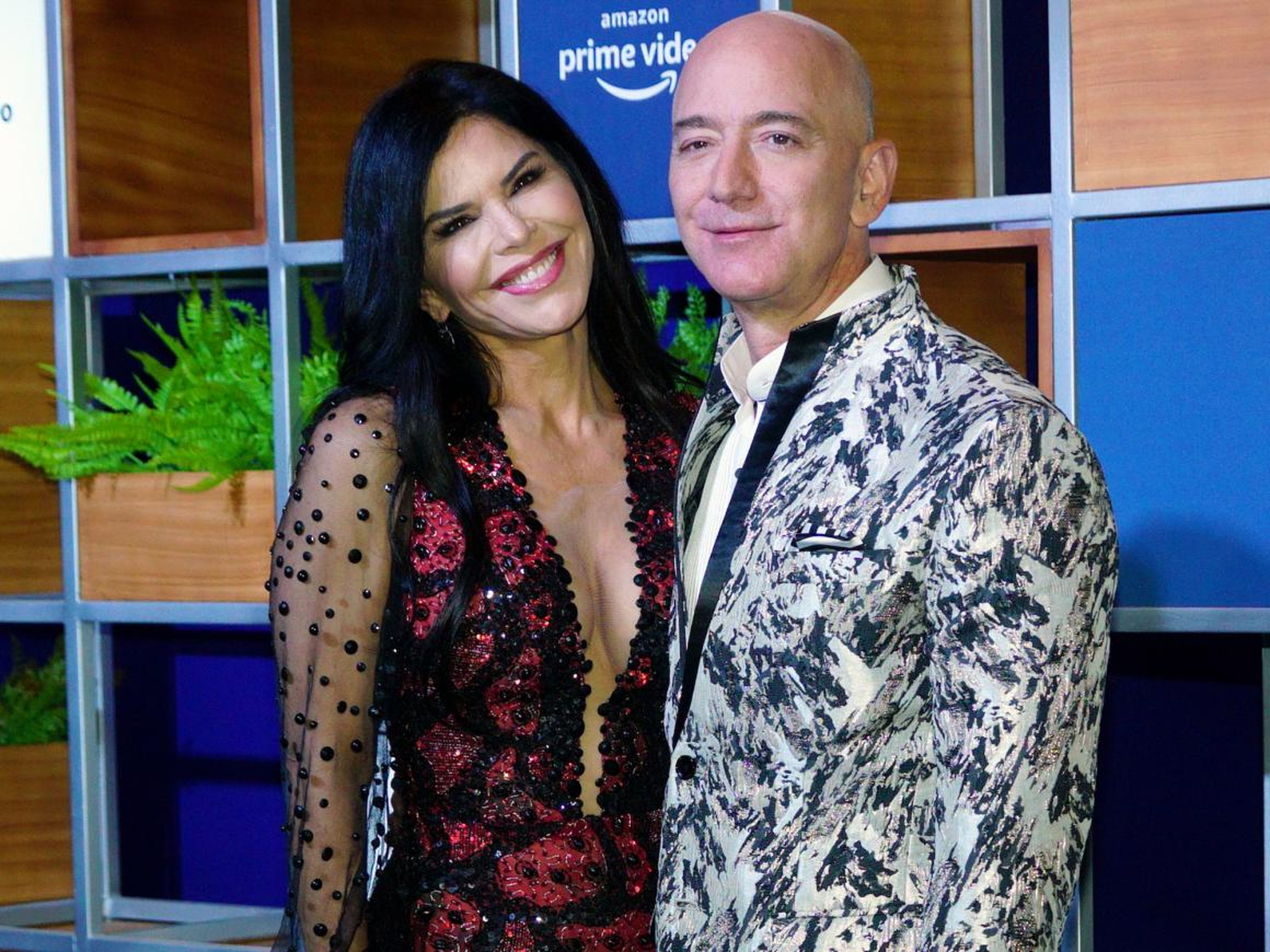 Jeff Bezos y su novia Lauren Sánchez el pasado 16 de enero de 2020.