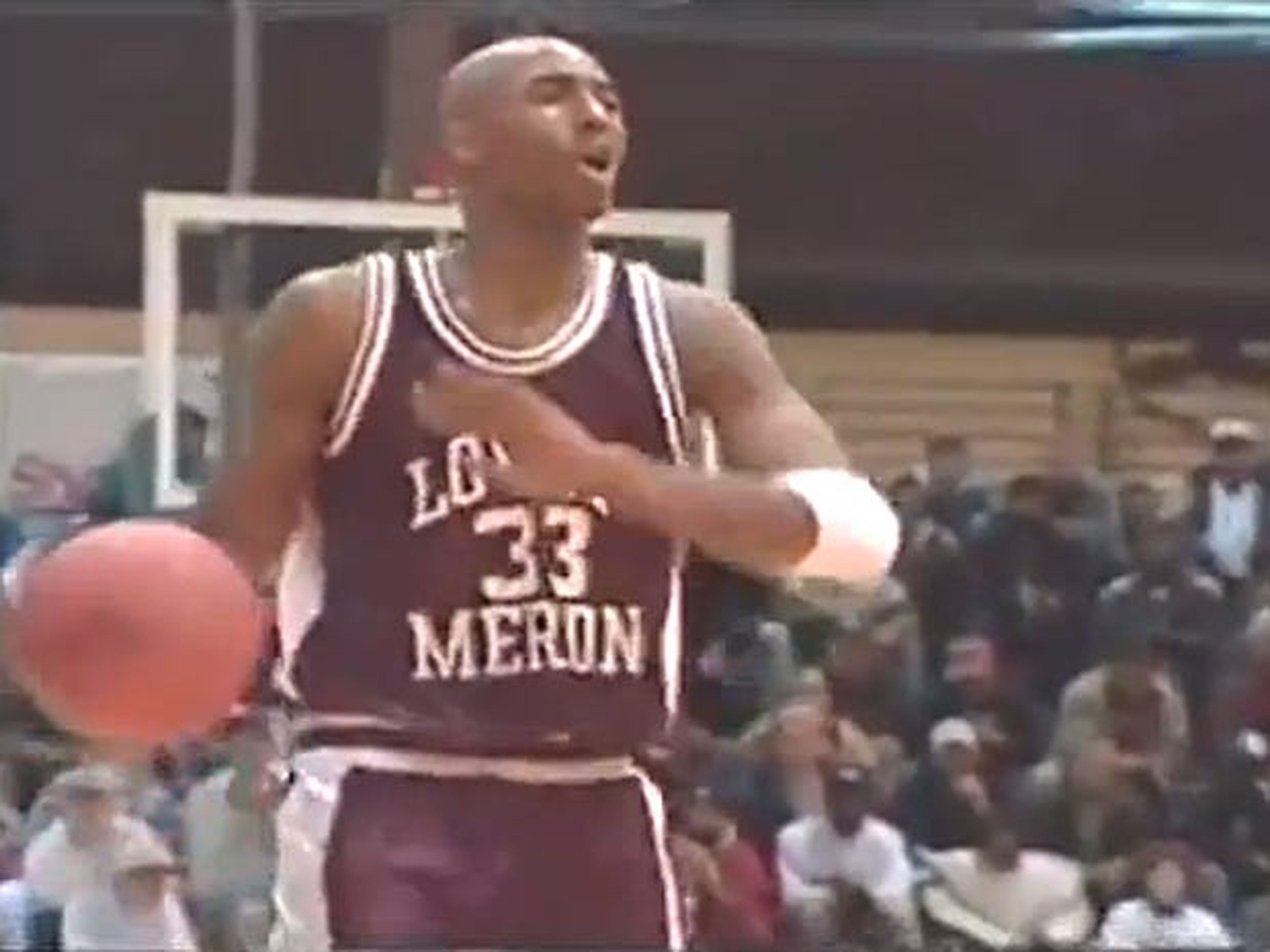 Kobe Bryant en el instituto (1994).