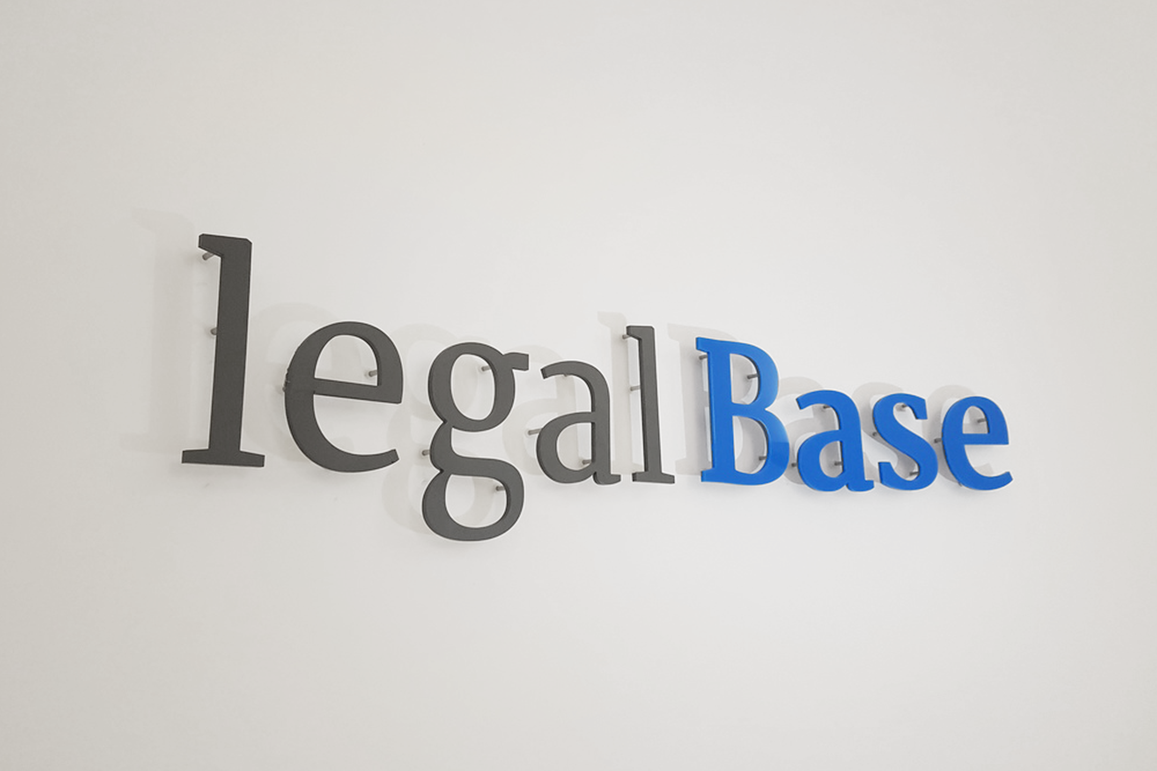 Logo de LegalBase