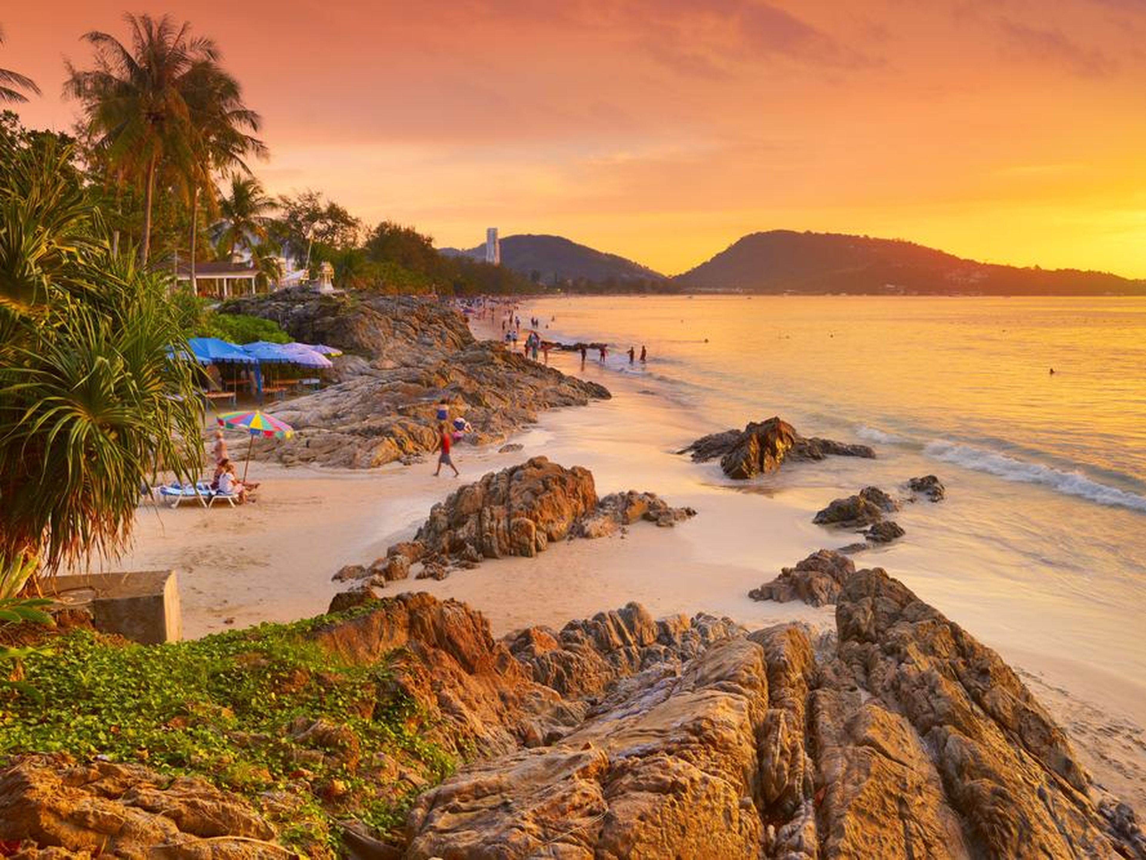 Patong Beach en Phuket, Tailandia.