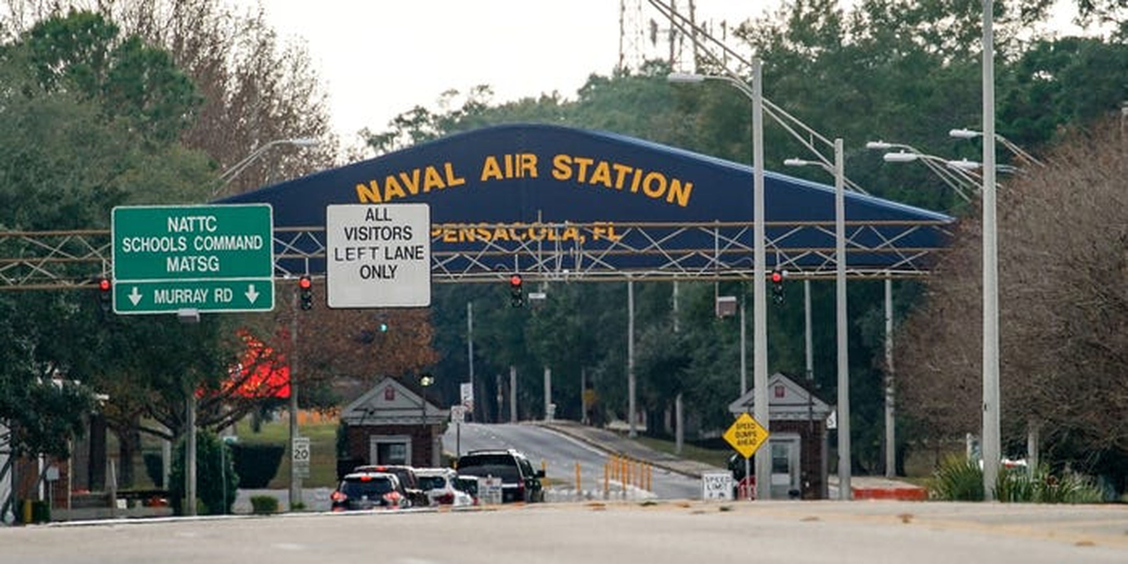 Una vista general de la Estación Aérea Naval de Pensacola después del tiroteo del 6 de diciembre de 2019 en Pensacola, Florida, EEUU.